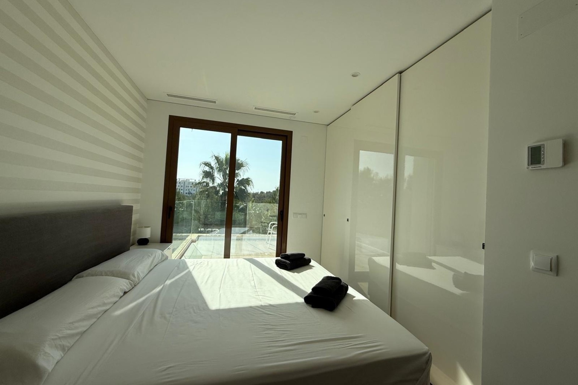 Venta - Chalet Independiente -
Orihuela - Las Colinas Golf