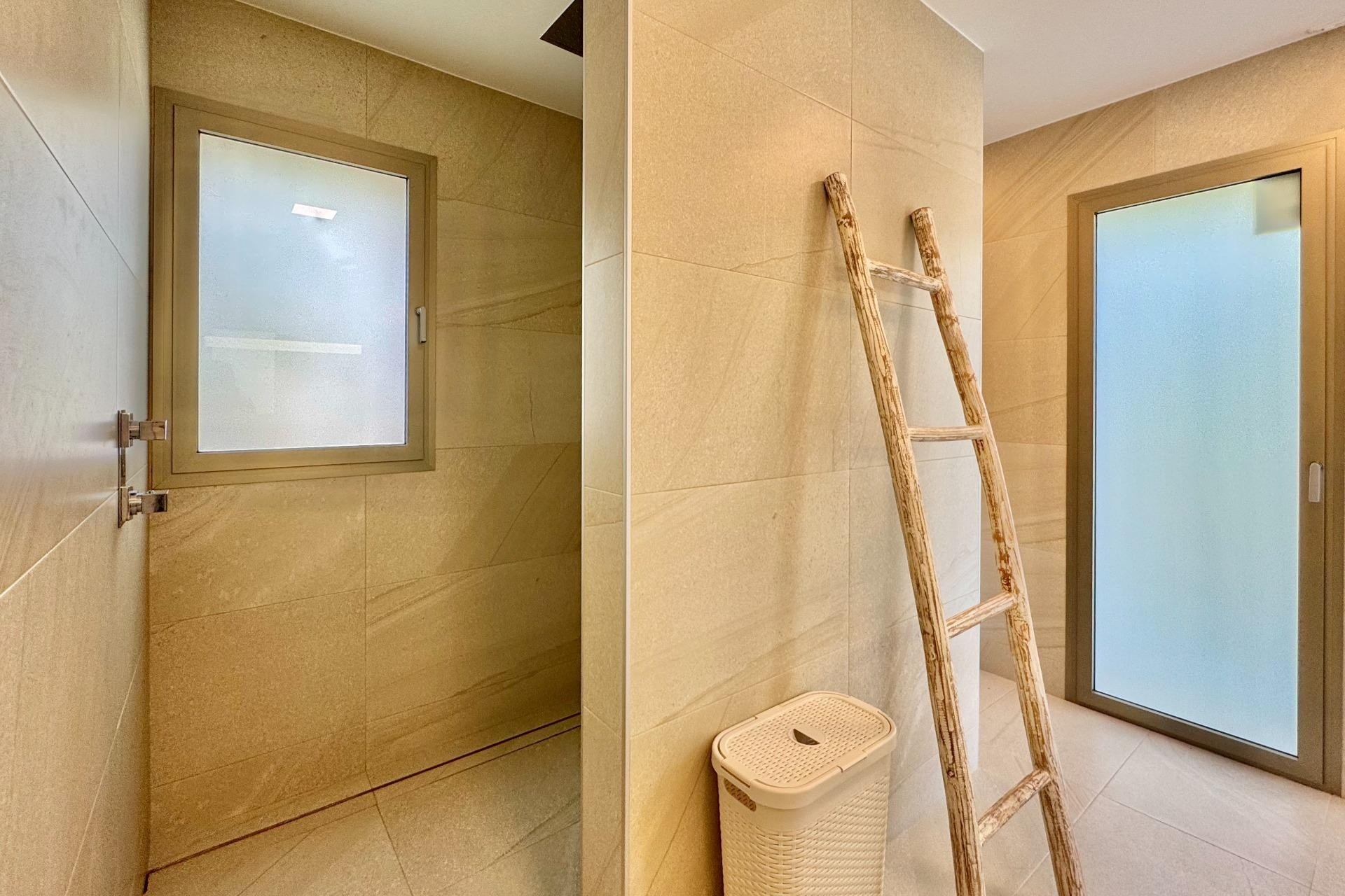 Venta - Chalet Independiente -
Orihuela - Las Colinas Golf