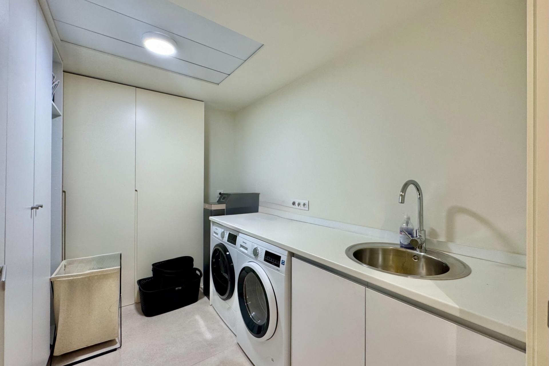 Venta - Chalet Independiente -
Orihuela - Las Colinas Golf