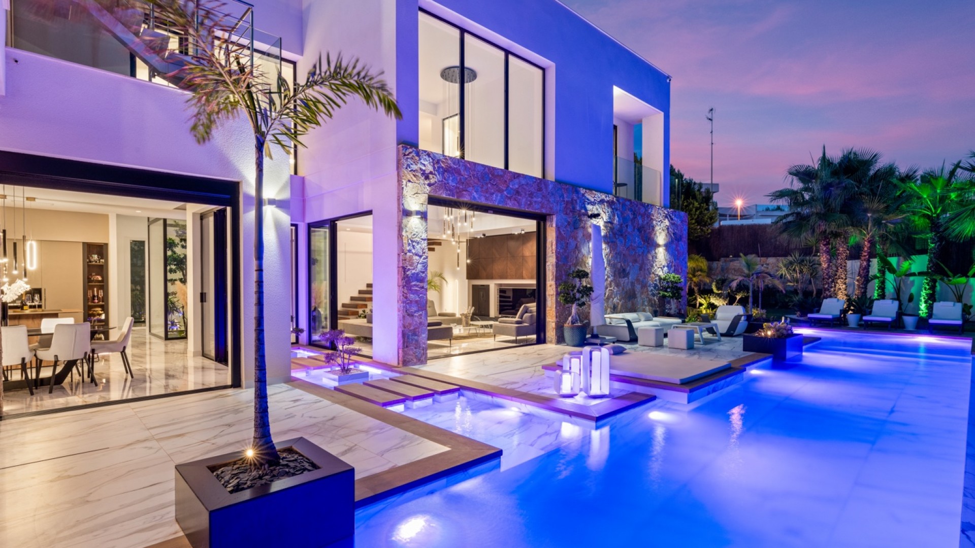 Venta - Chalet Independiente -
Orihuela - Las Colinas Golf