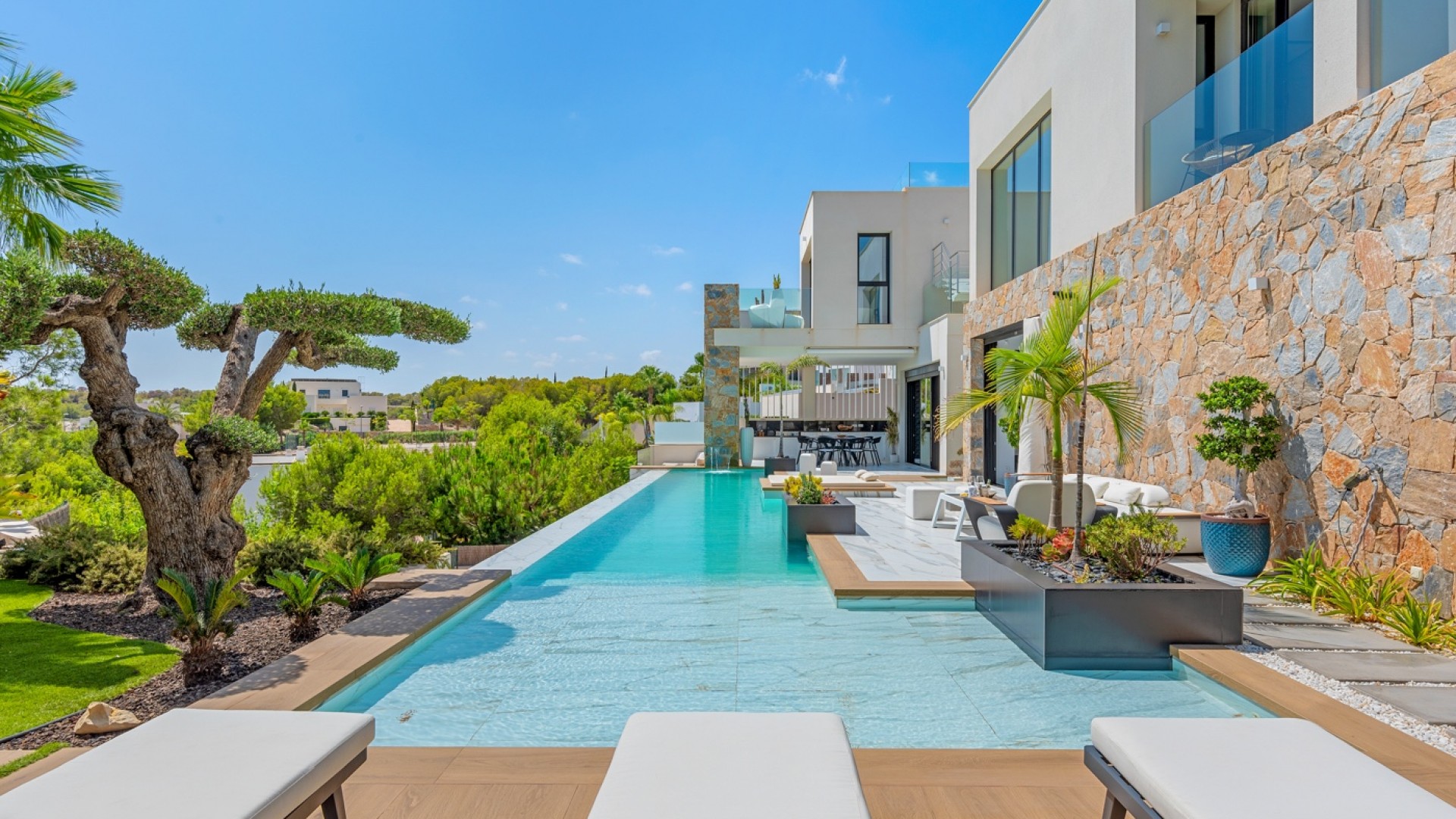 Venta - Chalet Independiente -
Orihuela - Las Colinas Golf