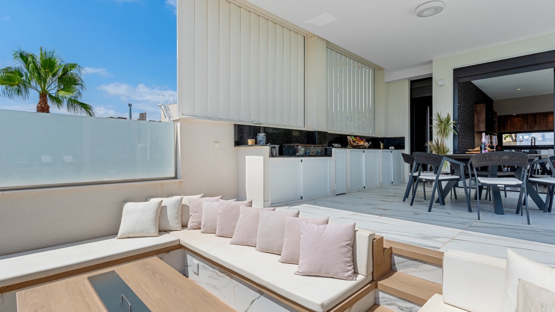 Venta - Chalet Independiente -
Orihuela - Las Colinas Golf