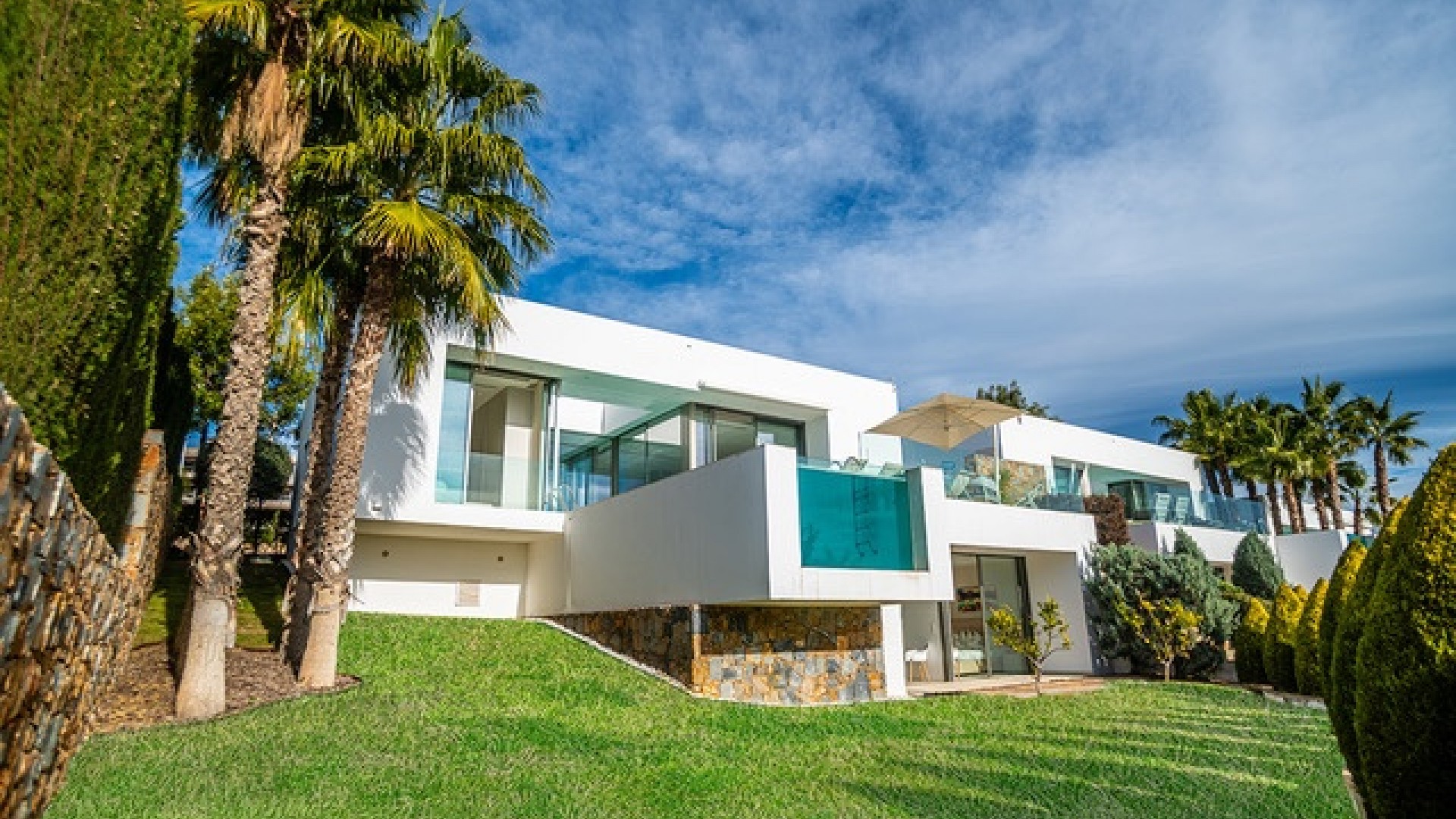 Venta - Chalet Independiente -
Orihuela - Las Colinas Golf