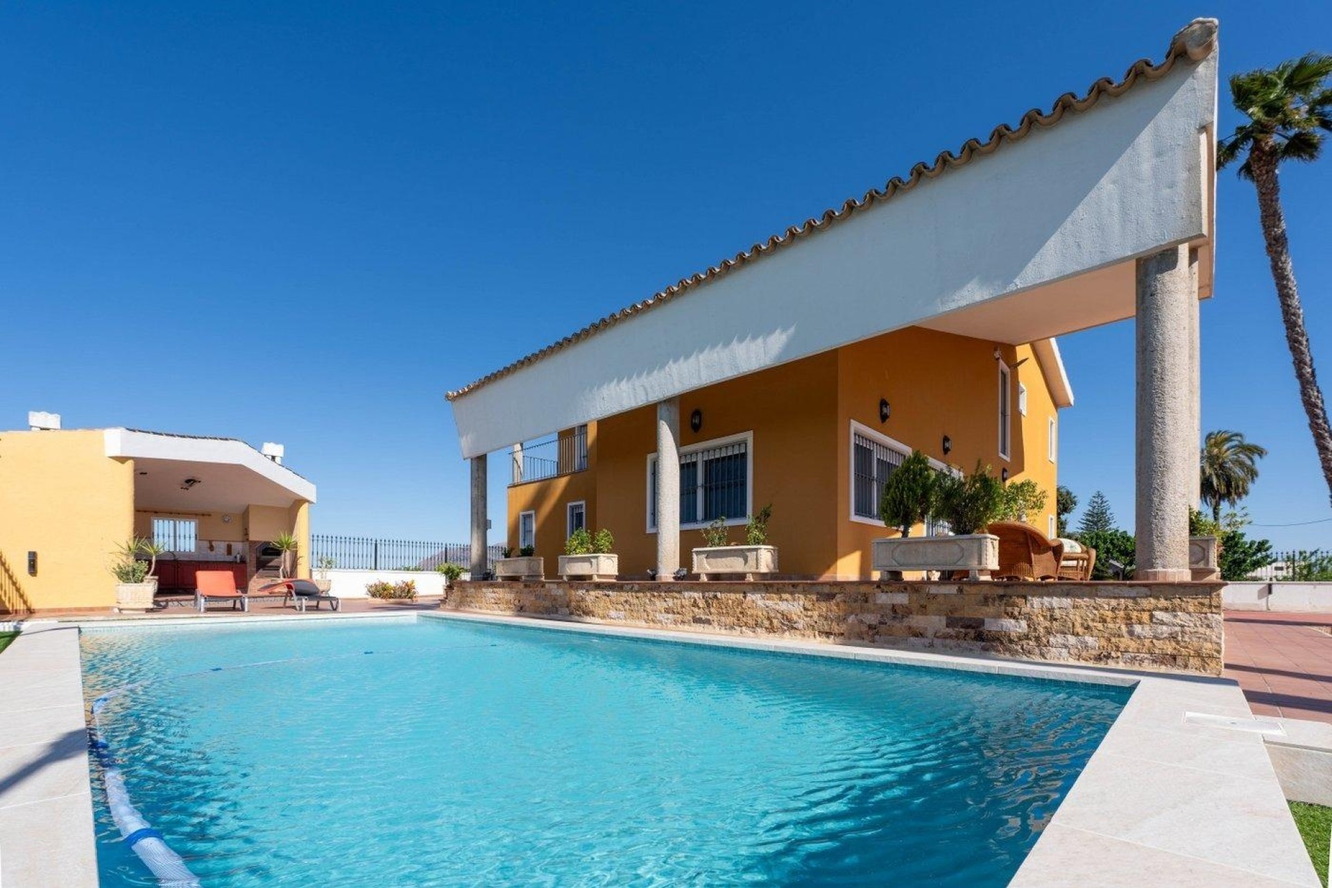 Venta - Chalet Independiente -
Orihuela - Orihuela Ciudad