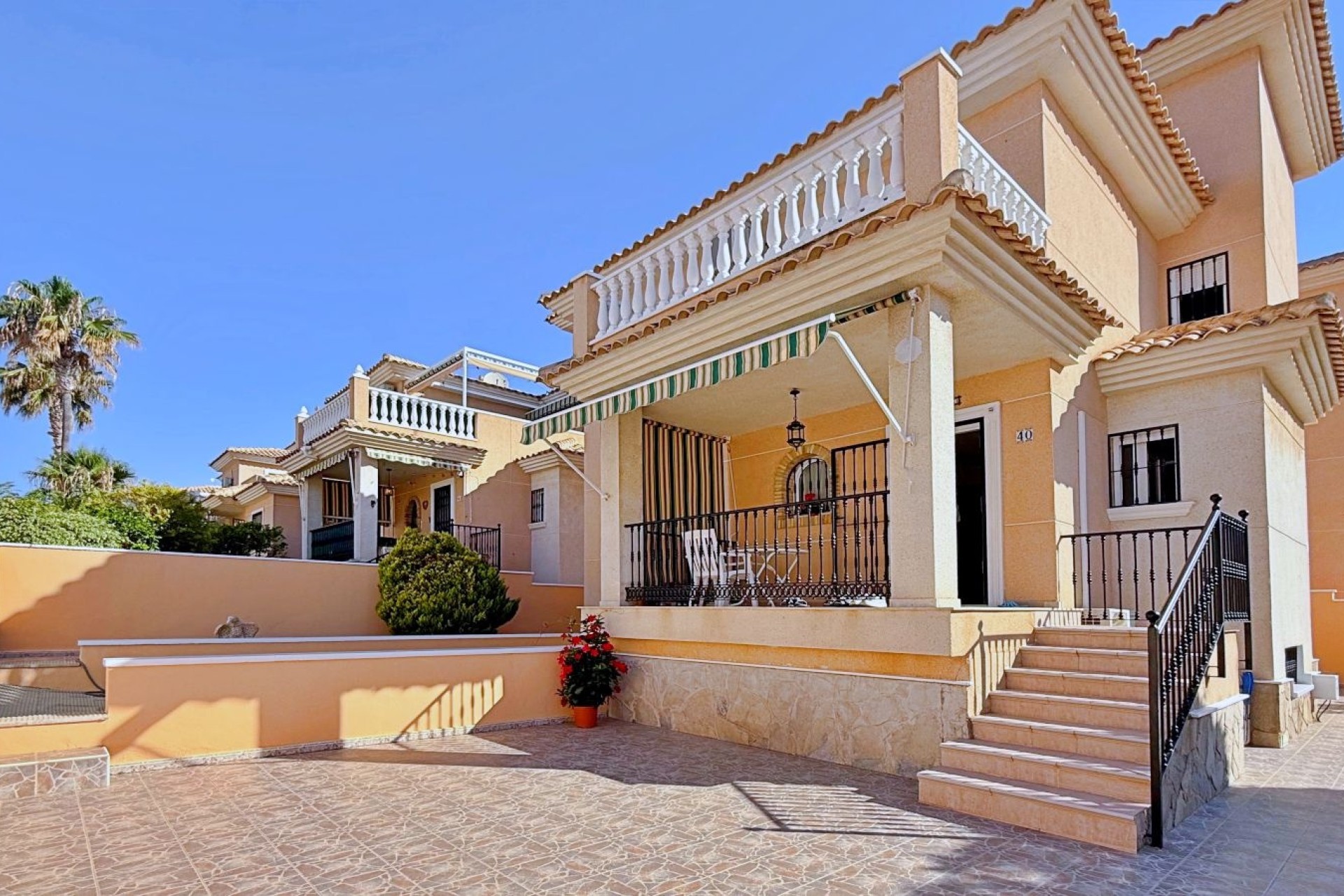 Venta - Chalet Independiente -
Orihuela - Orihuela Costa