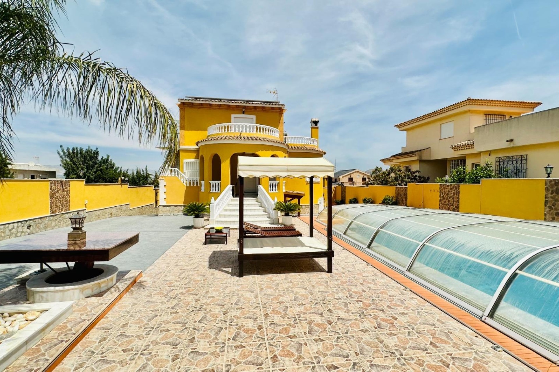Venta - Chalet Independiente -
Orihuela - Urb. Montepinar