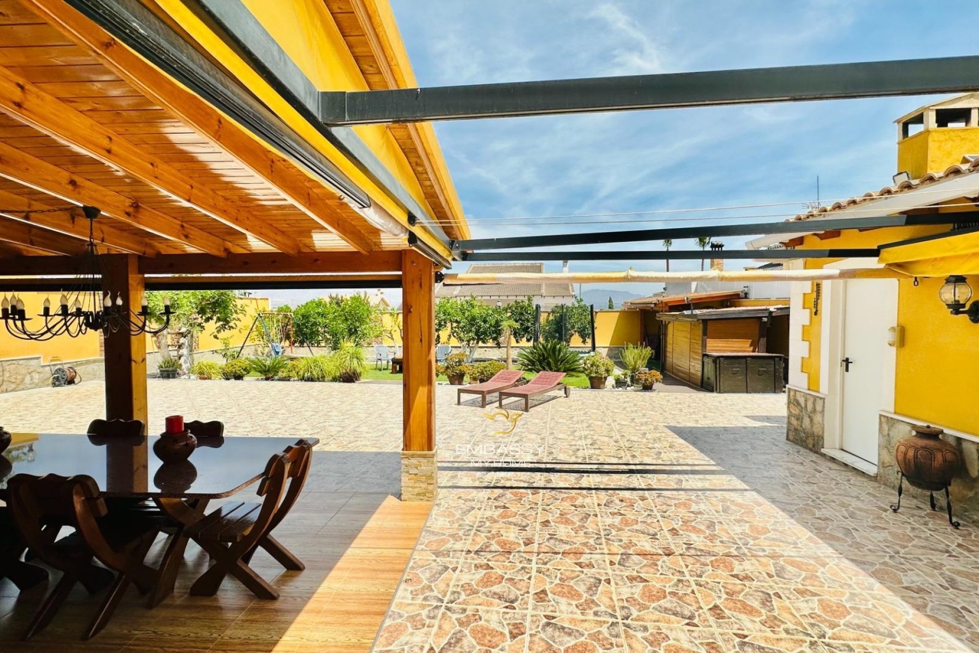 Venta - Chalet Independiente -
Orihuela - Urb. Montepinar