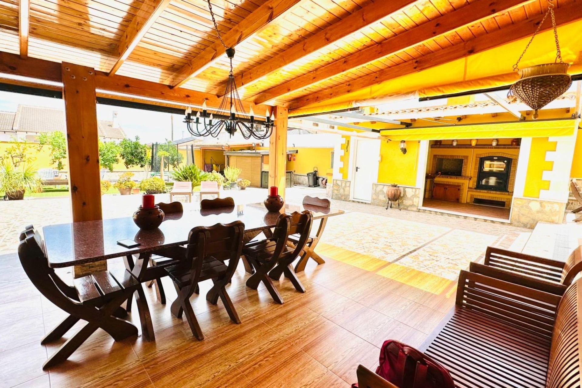 Venta - Chalet Independiente -
Orihuela - Urb. Montepinar