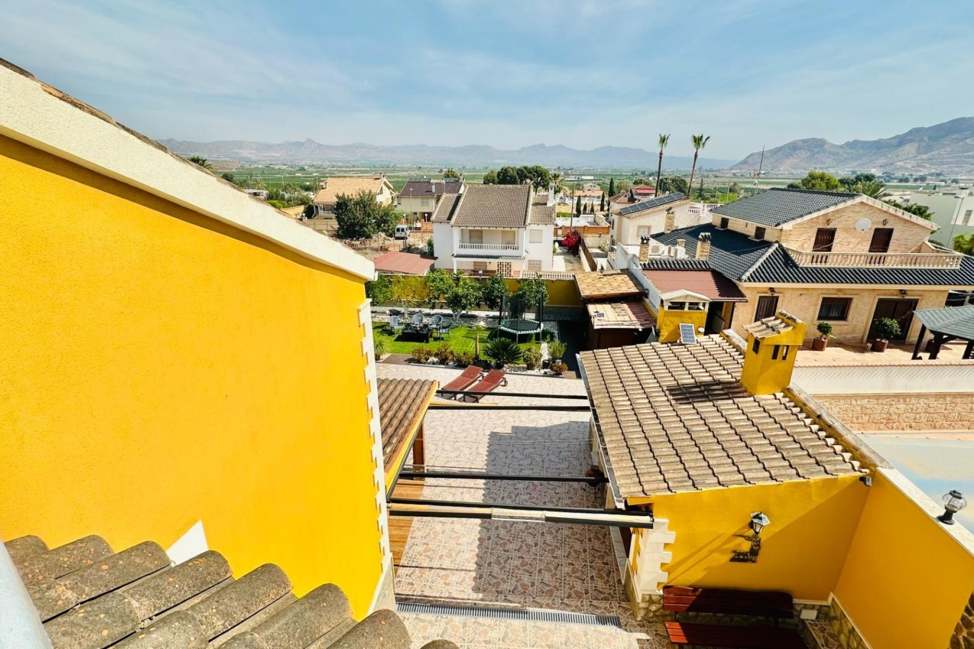 Venta - Chalet Independiente -
Orihuela - Urb. Montepinar