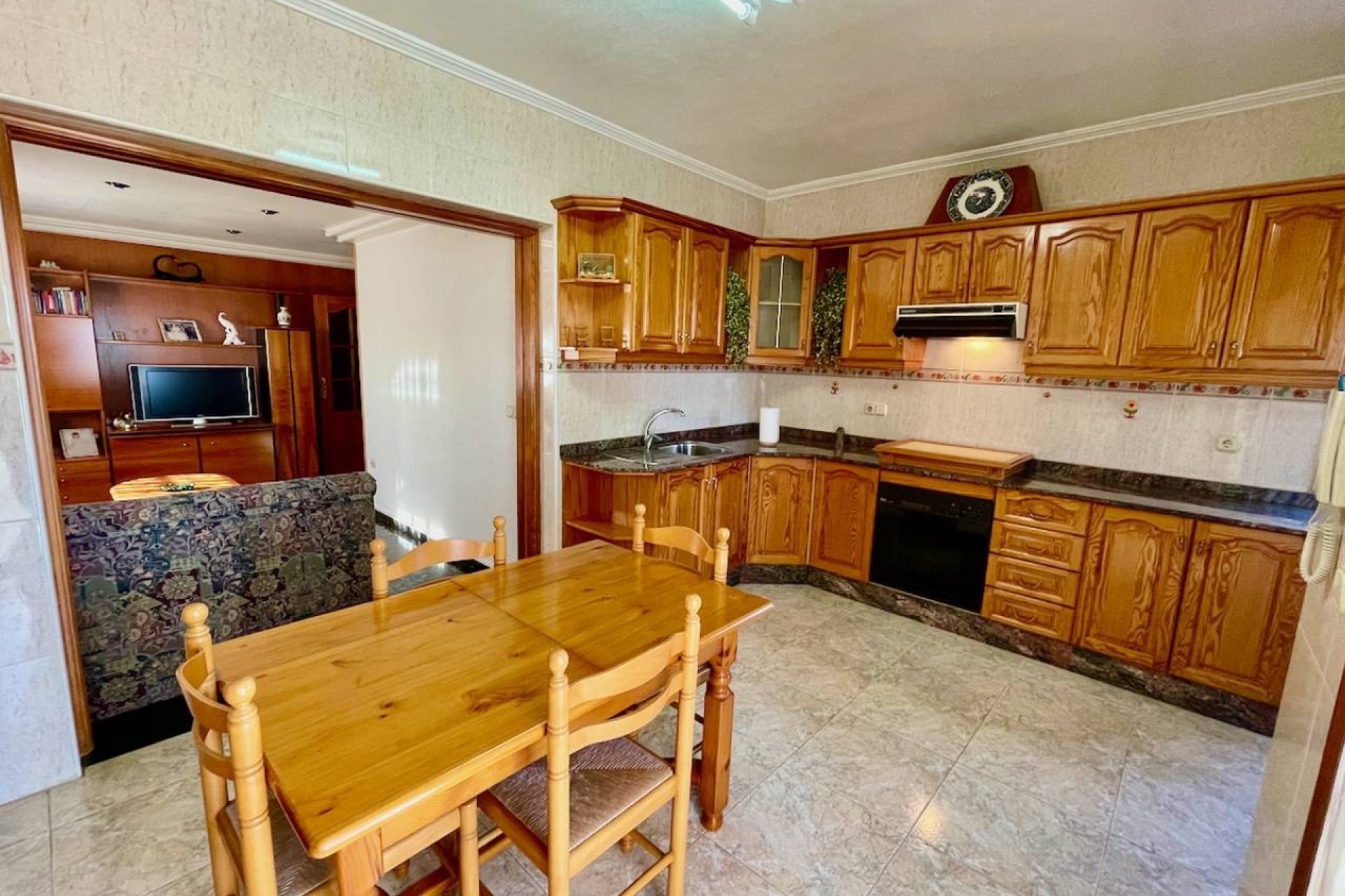 Venta - Chalet Independiente -
Orihuela