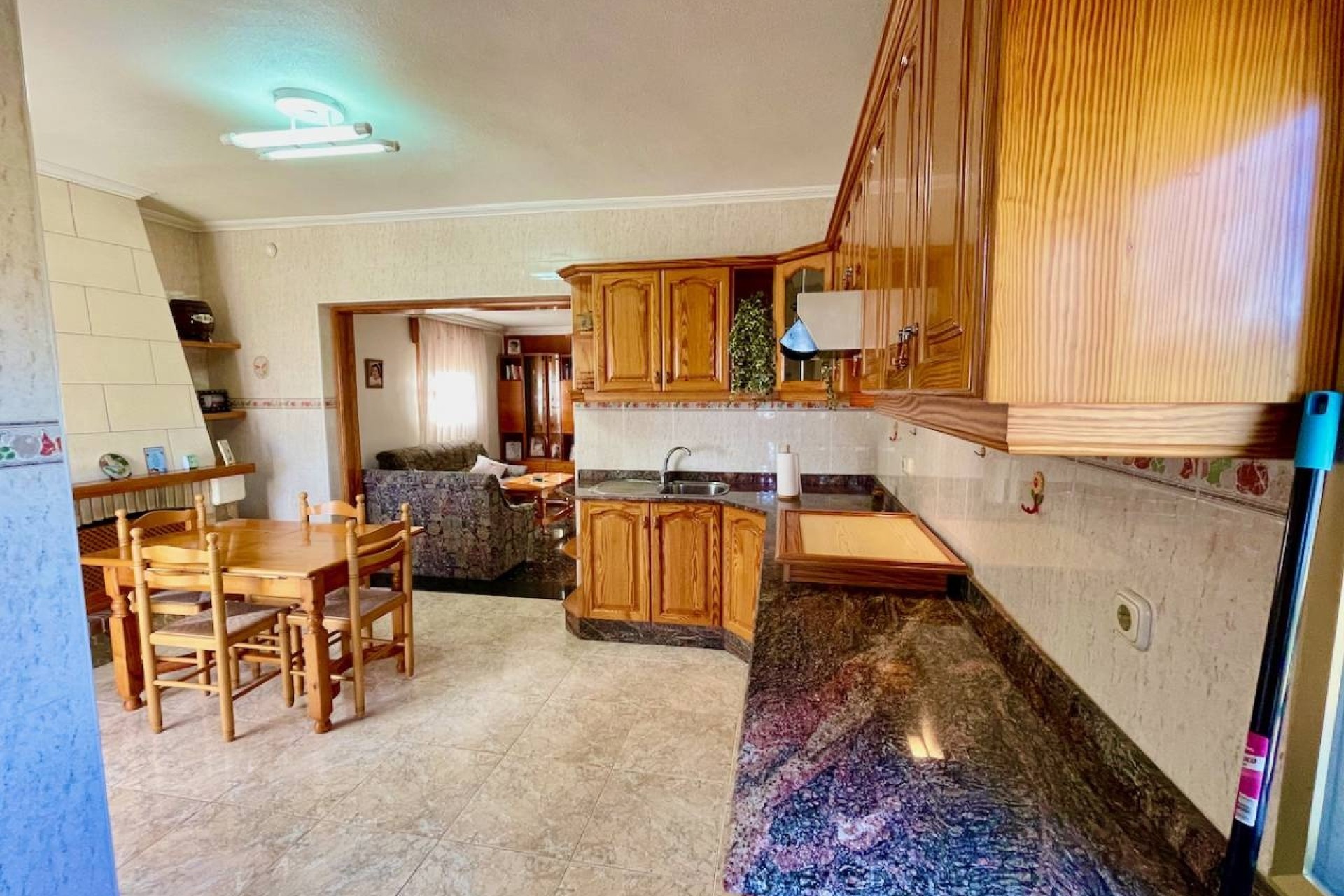 Venta - Chalet Independiente -
Orihuela