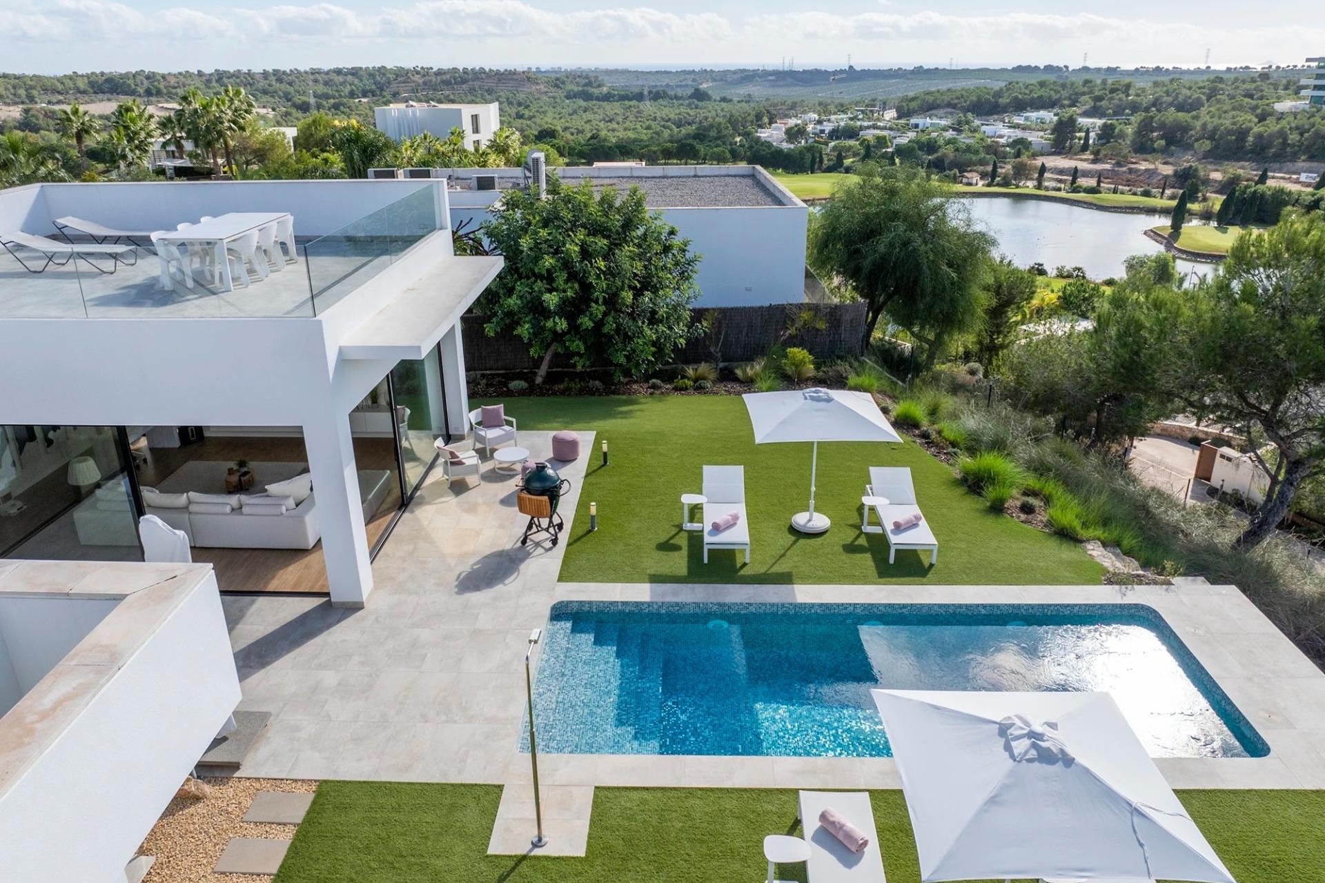 Venta - Chalet Independiente -
Orihuela