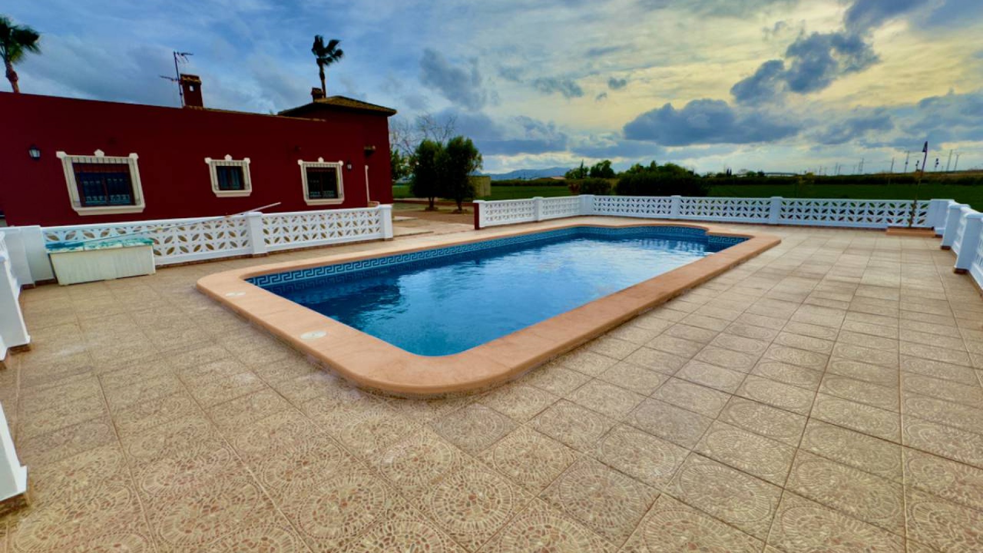 Venta - Chalet Independiente -
Orihuela