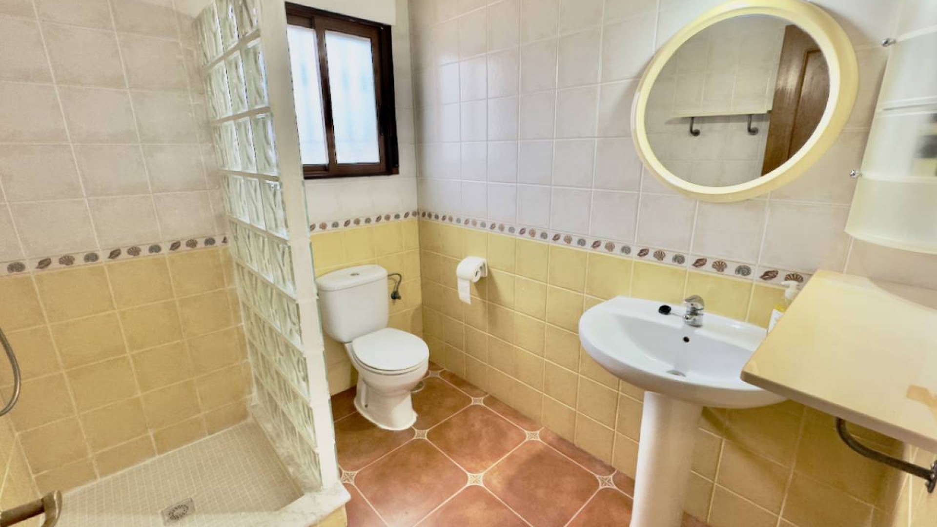 Venta - Chalet Independiente -
Orihuela