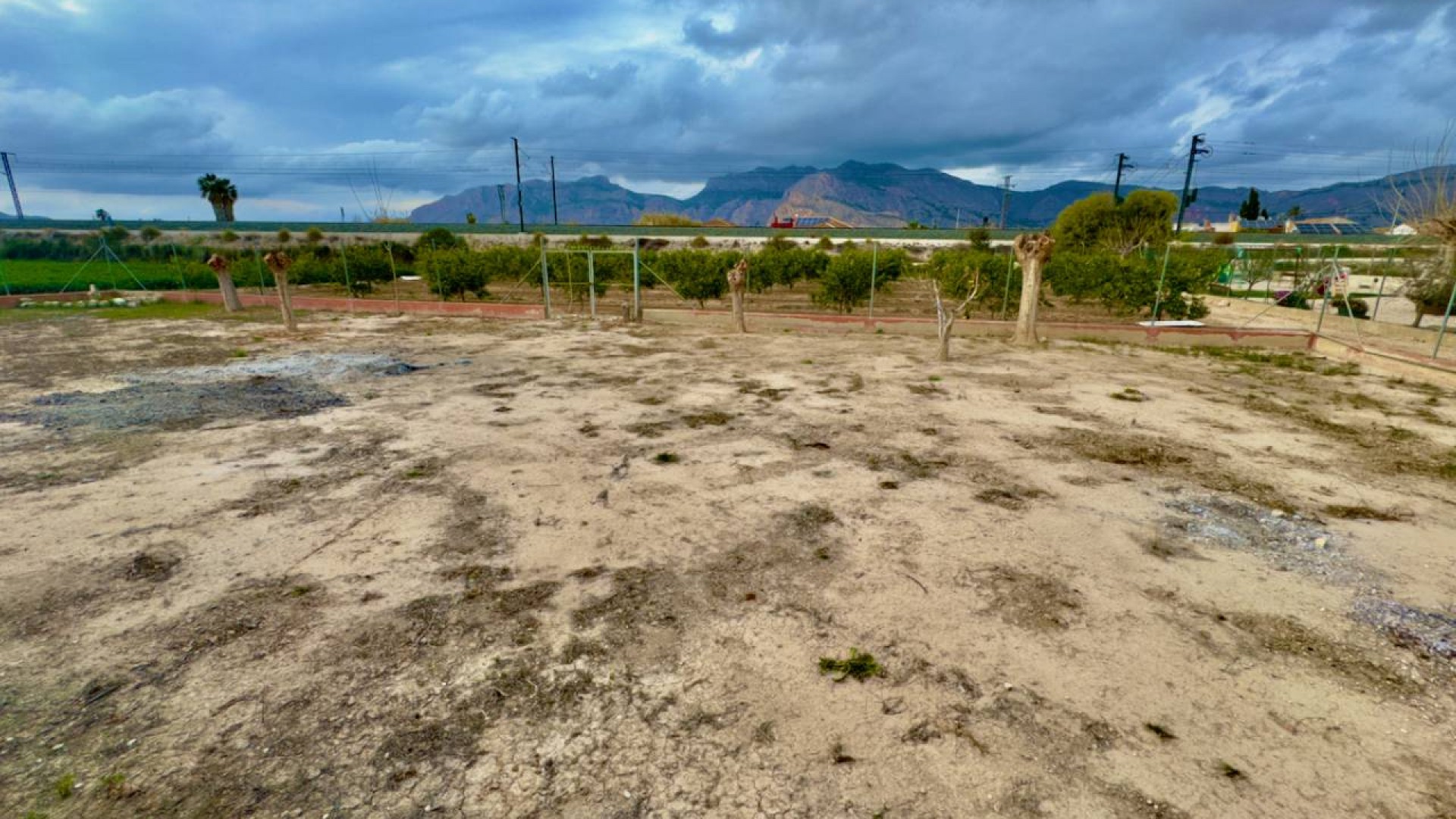 Venta - Chalet Independiente -
Orihuela