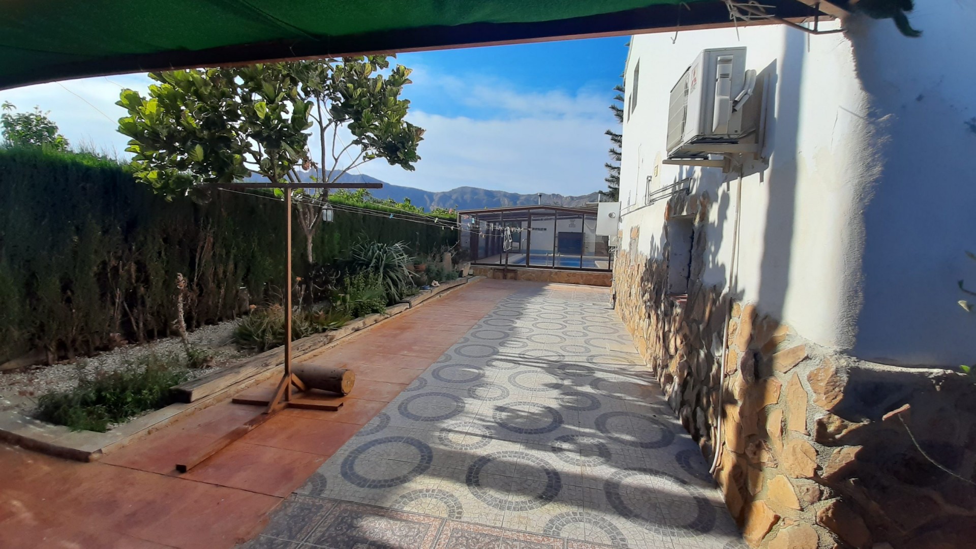 Venta - Chalet Independiente -
Orihuela