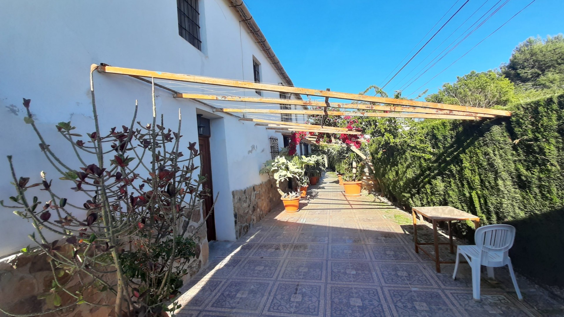 Venta - Chalet Independiente -
Orihuela
