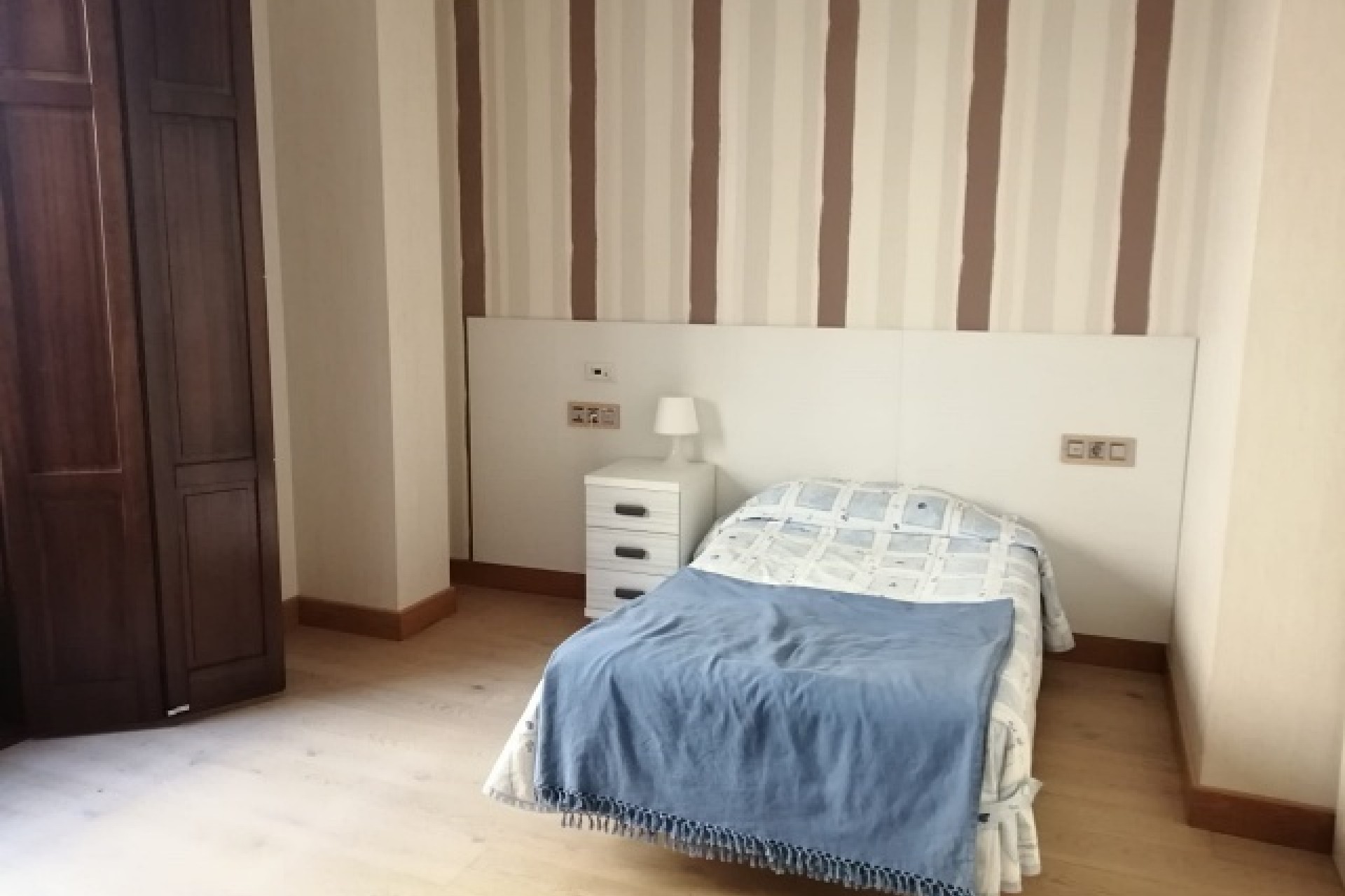 Venta - Chalet Independiente -
Orihuela