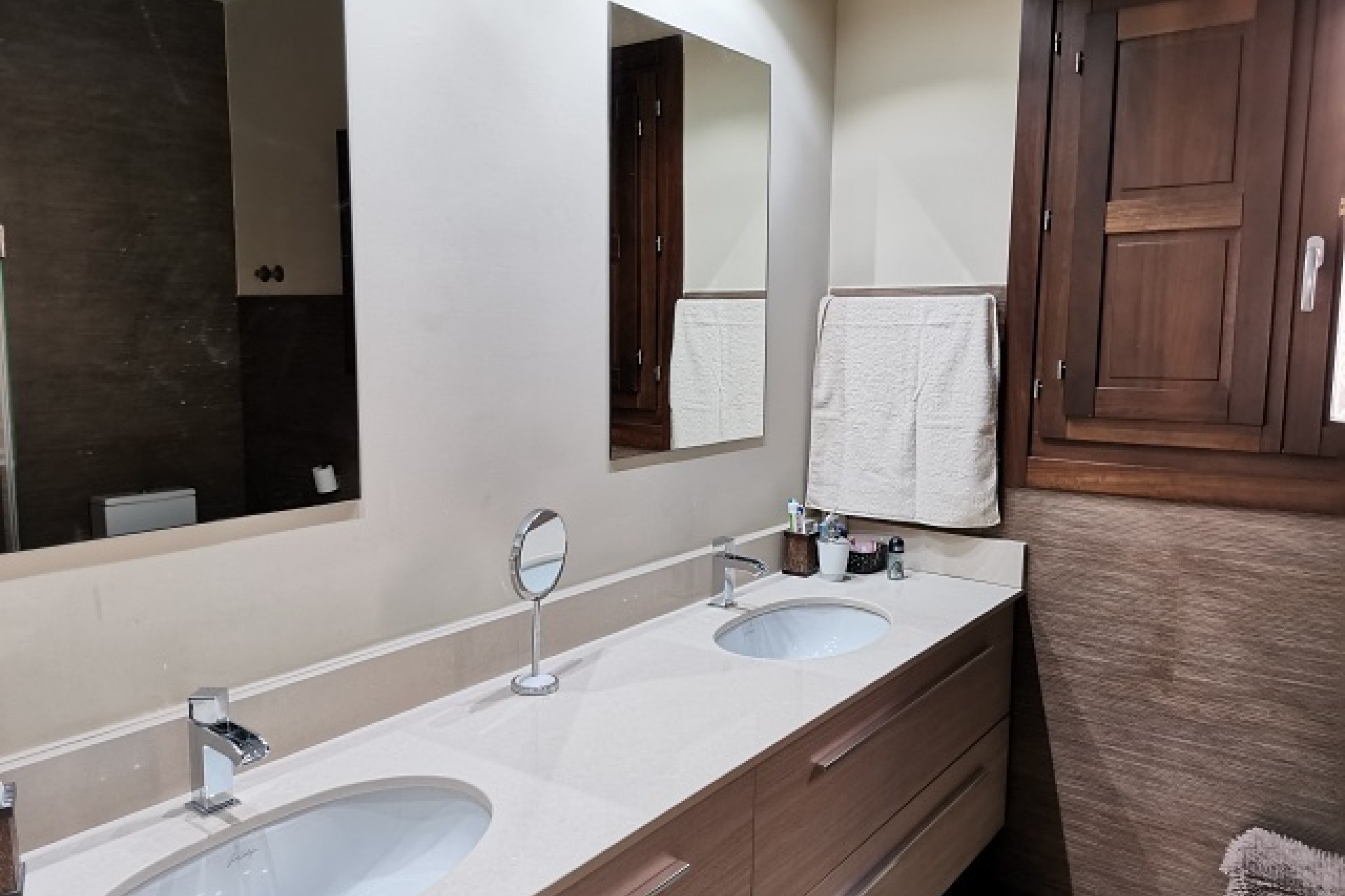 Venta - Chalet Independiente -
Orihuela