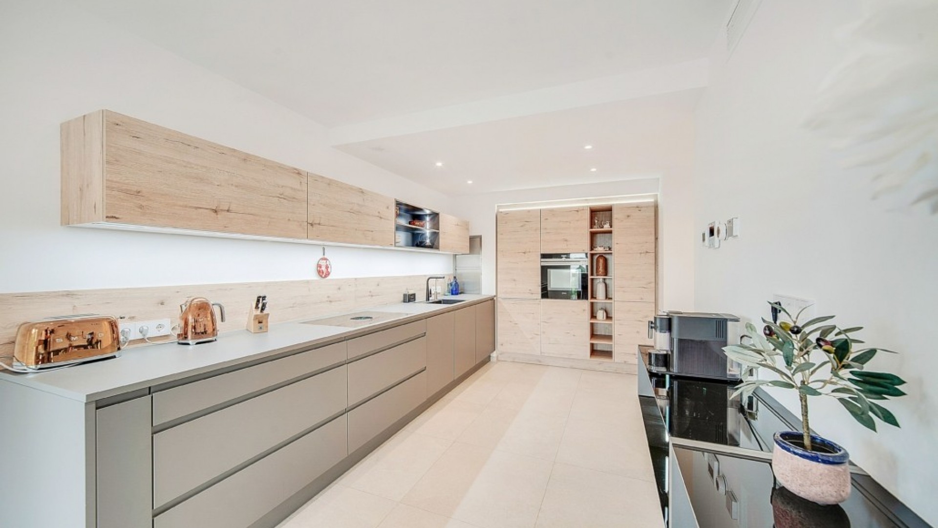 Venta - Chalet Independiente -
Palma - SON VIDA