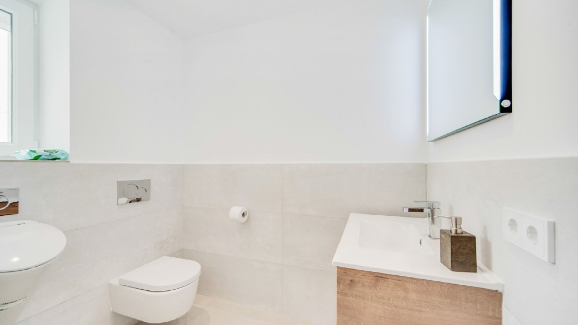 Venta - Chalet Independiente -
Palma - SON VIDA