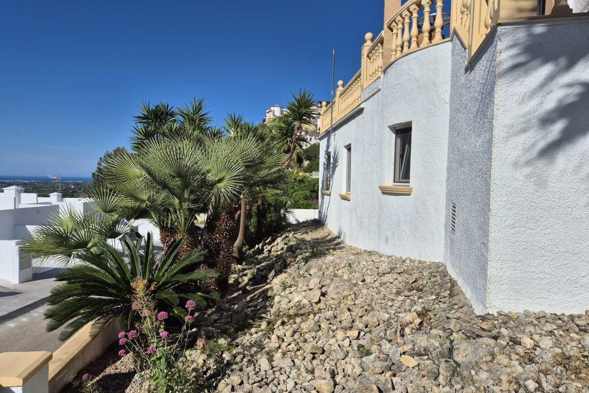Venta - Chalet Independiente -
Pedreguer - Inland