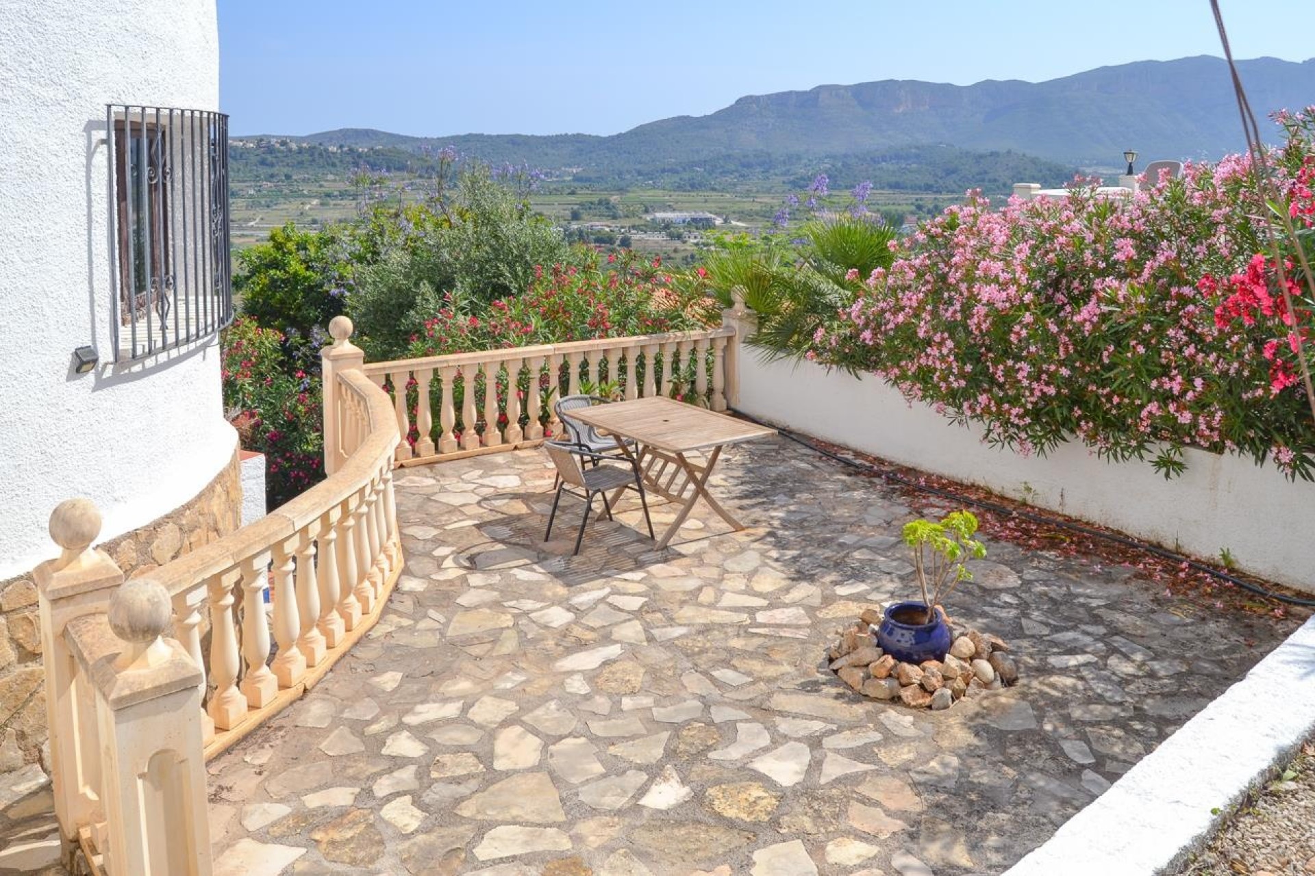 Venta - Chalet Independiente -
Pedreguer - Inland