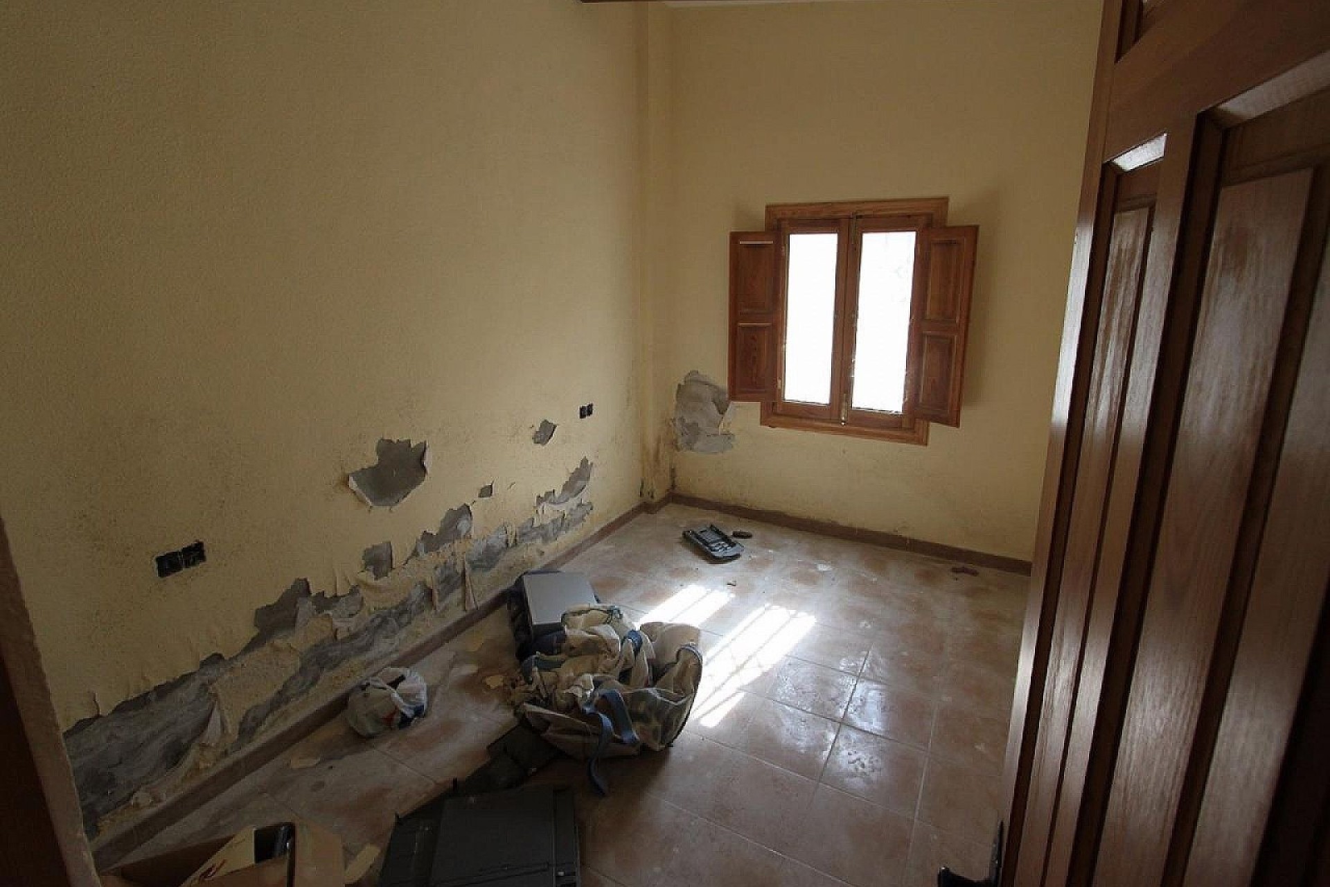 Venta - Chalet Independiente -
Petrer