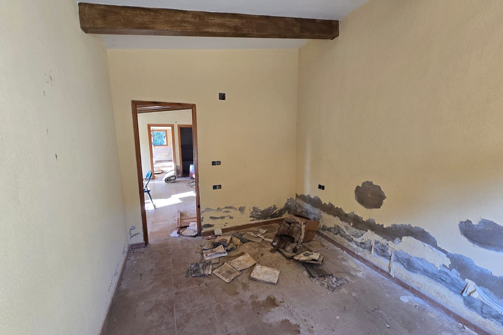 Venta - Chalet Independiente -
Petrer