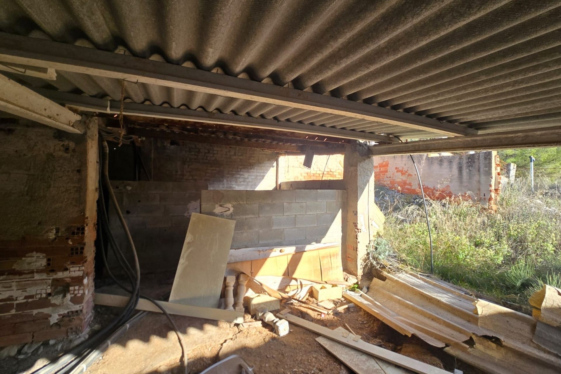 Venta - Chalet Independiente -
Petrer