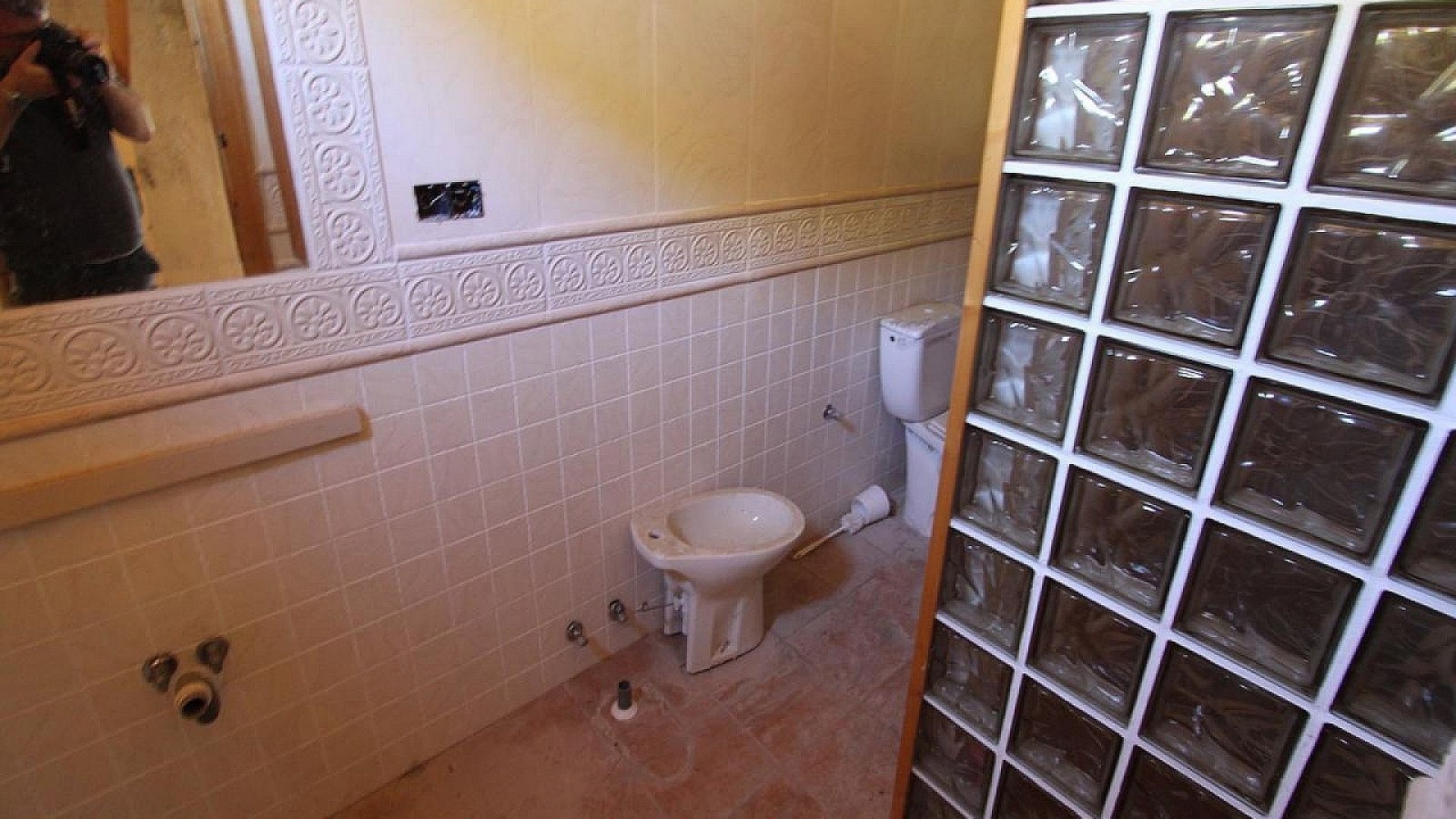 Venta - Chalet Independiente -
Petrer