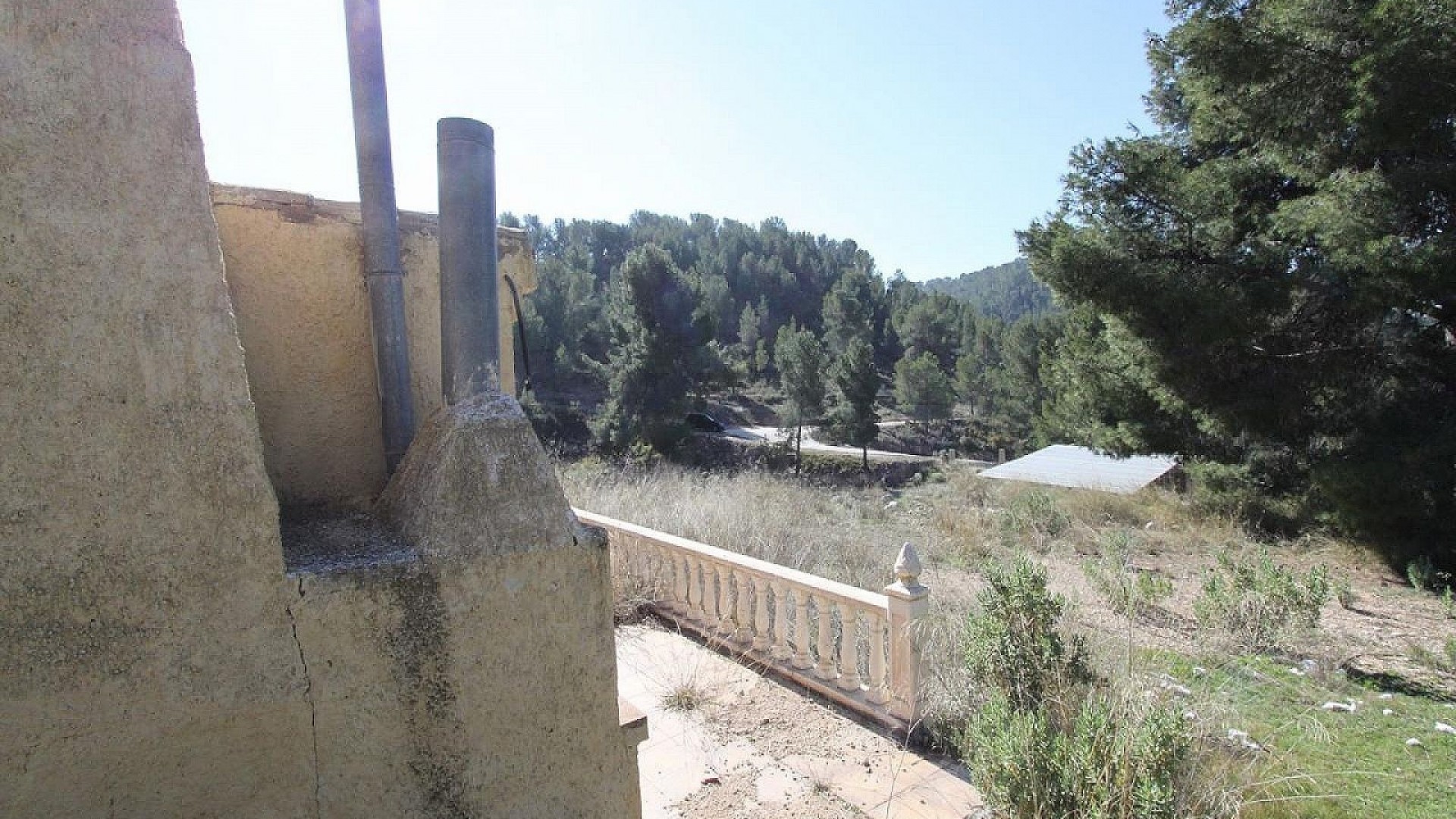 Venta - Chalet Independiente -
Petrer