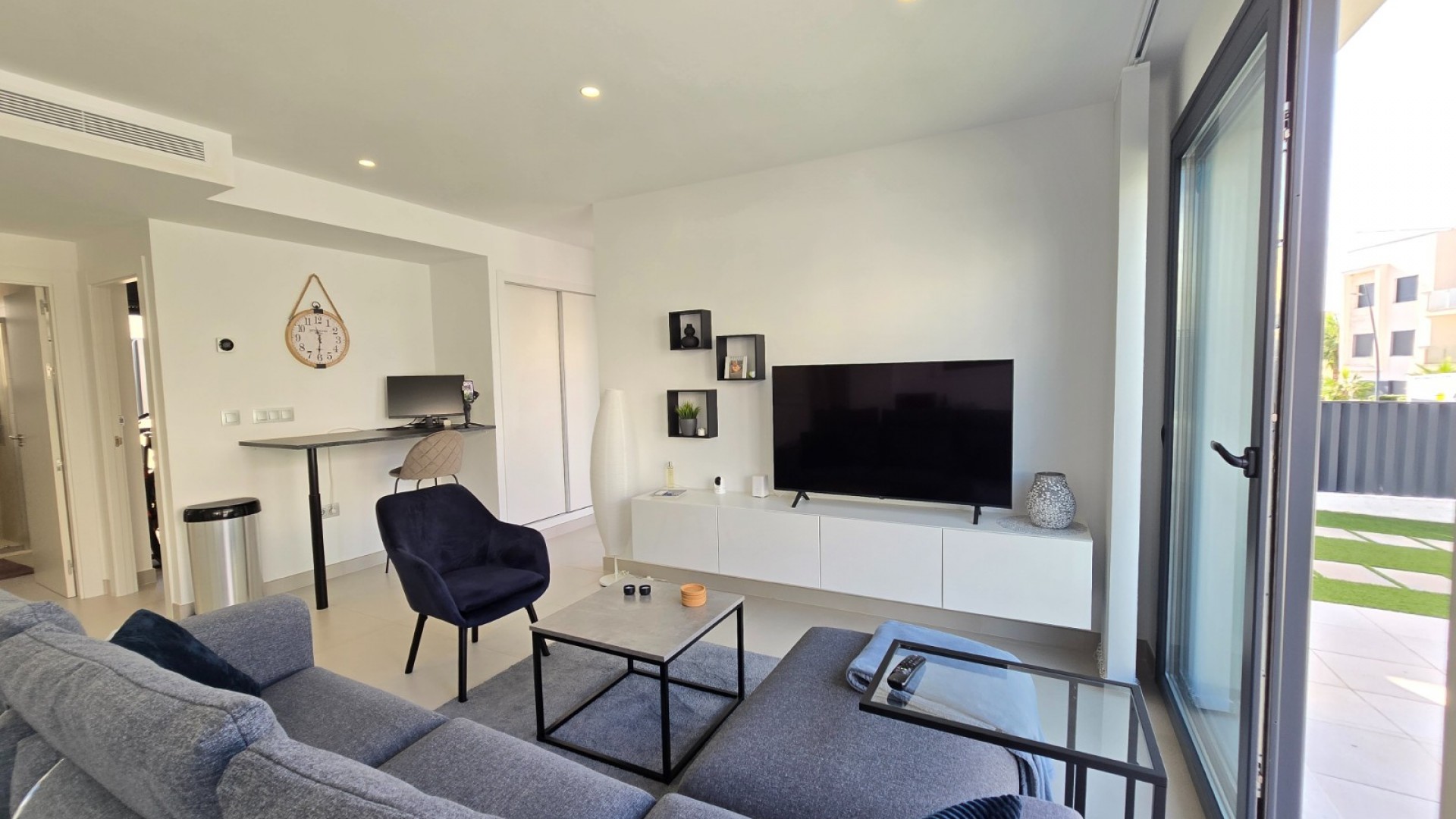 Venta - Chalet Independiente -
Pilar de la Horadada - Lo Romero Golf