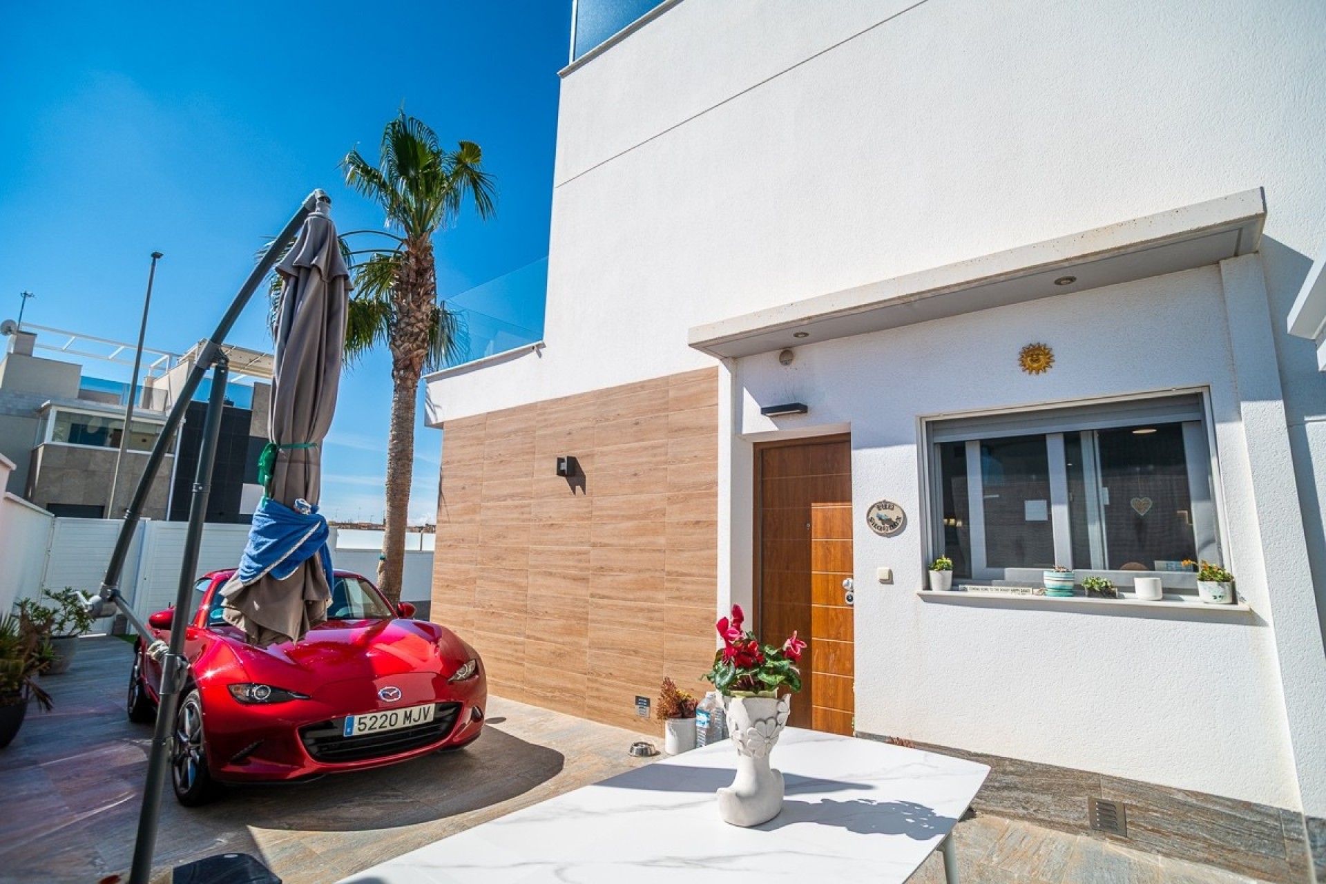 Venta - Chalet Independiente -
Pilar de la Horadada