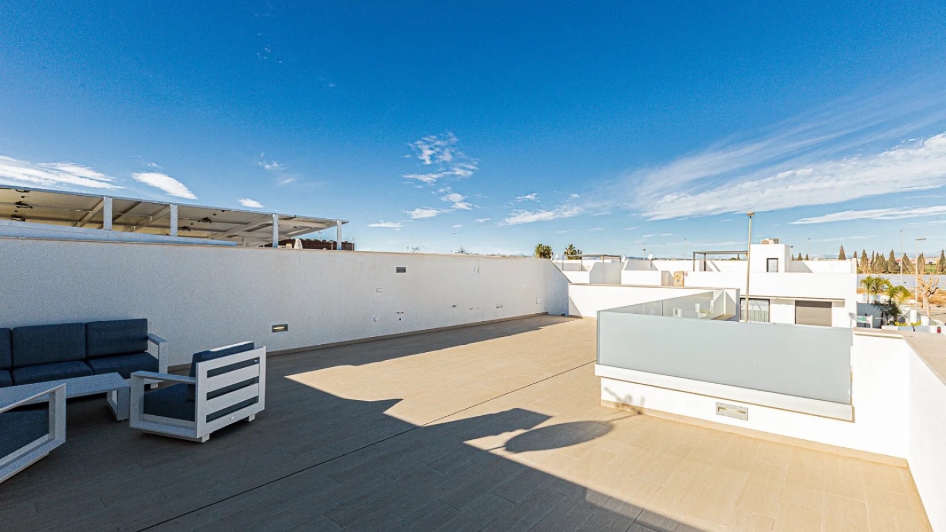 Venta - Chalet Independiente -
Pilar de la Horadada