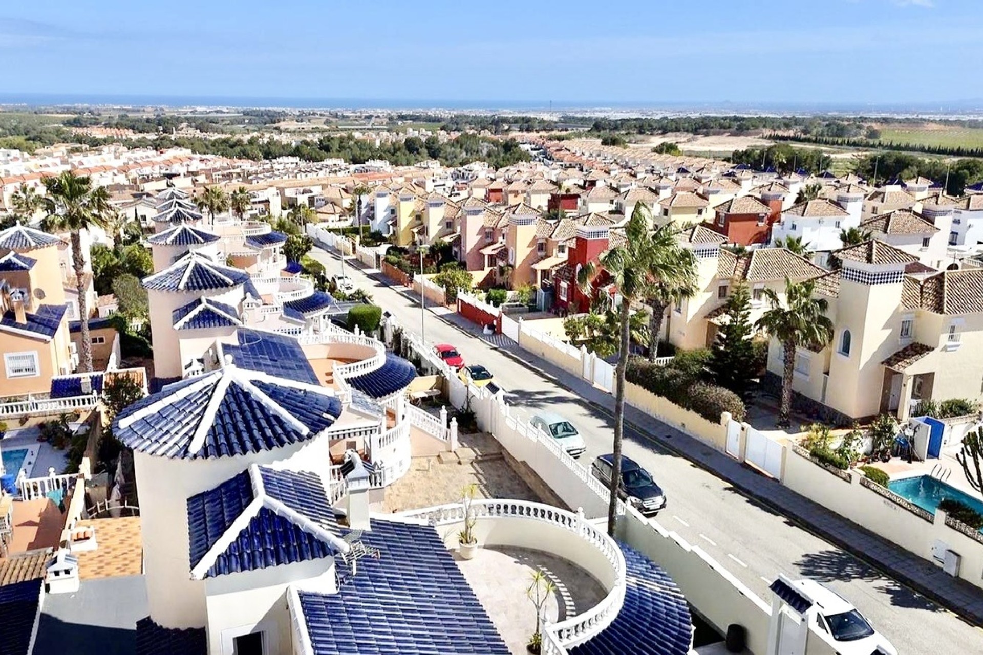 Venta - Chalet Independiente -
Pinar de Campoverde - Inland