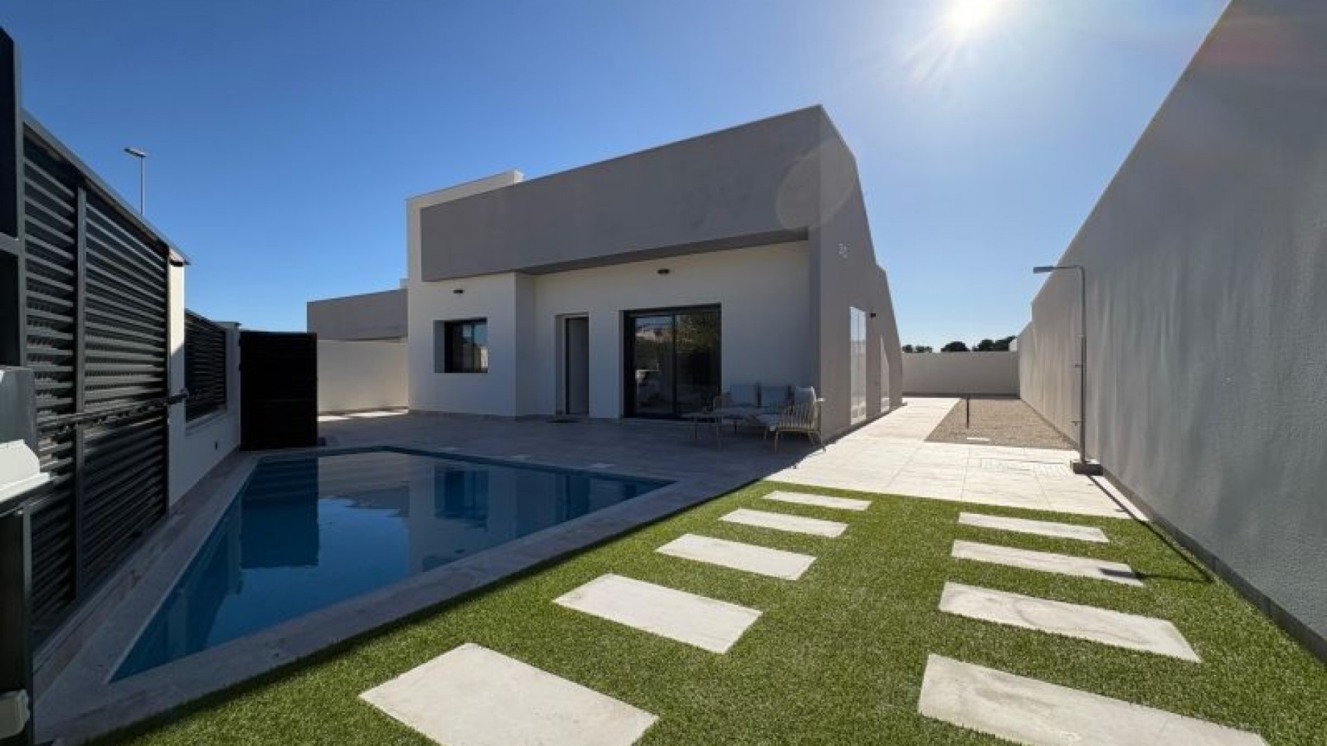 Venta - Chalet Independiente -
Pinar de Campoverde