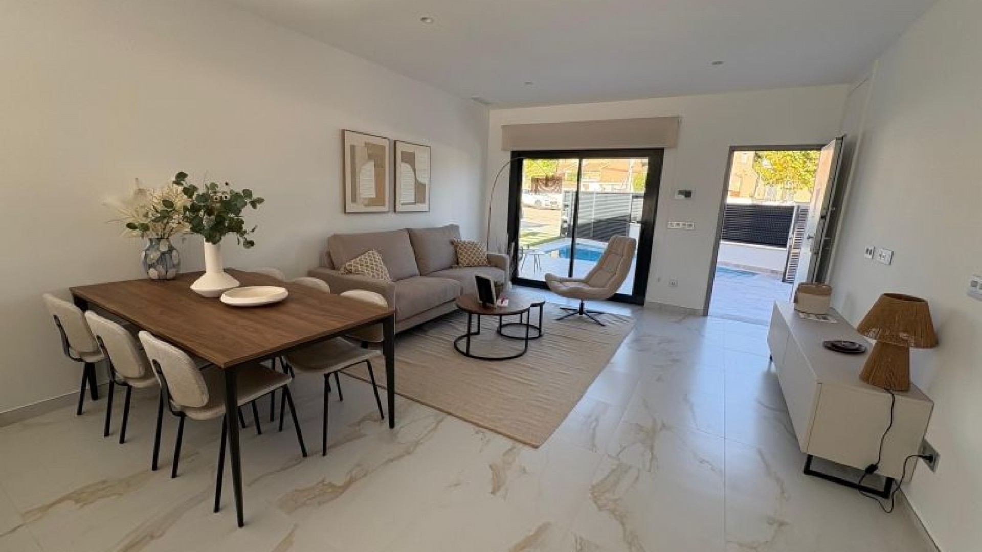 Venta - Chalet Independiente -
Pinar de Campoverde