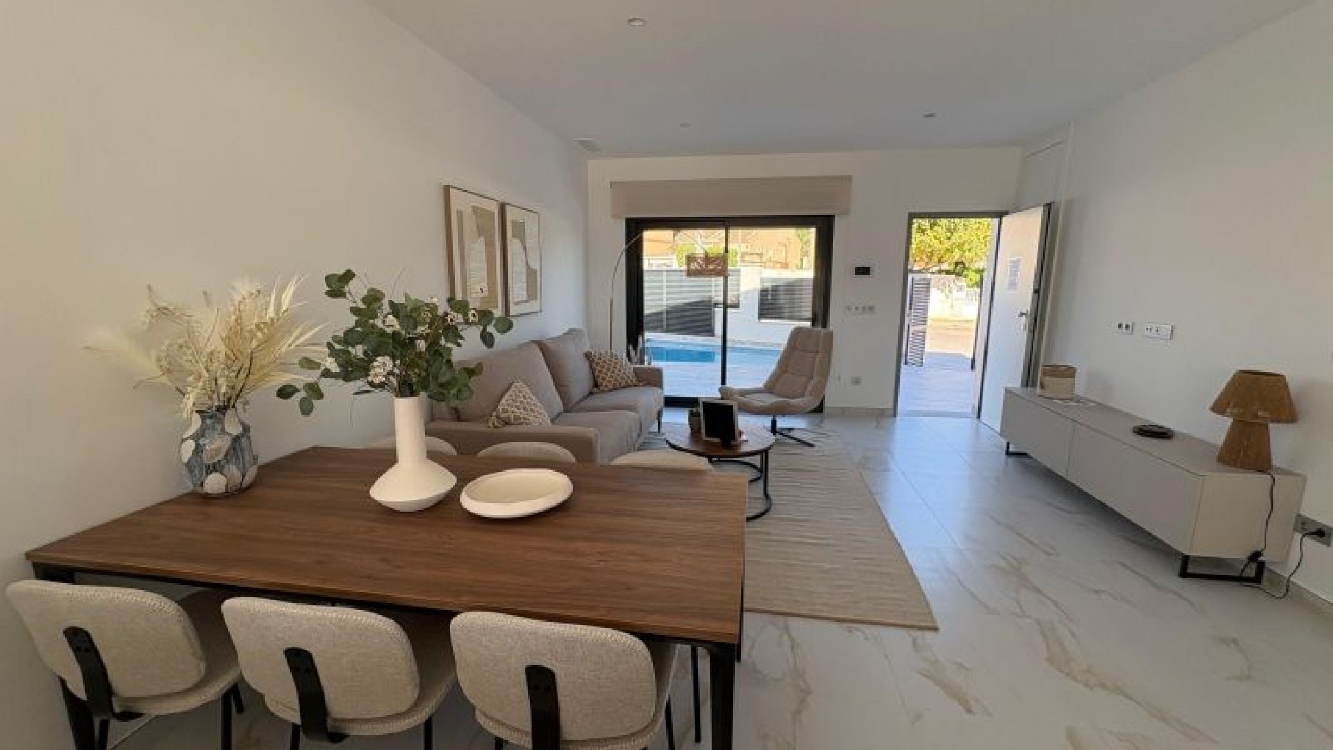 Venta - Chalet Independiente -
Pinar de Campoverde