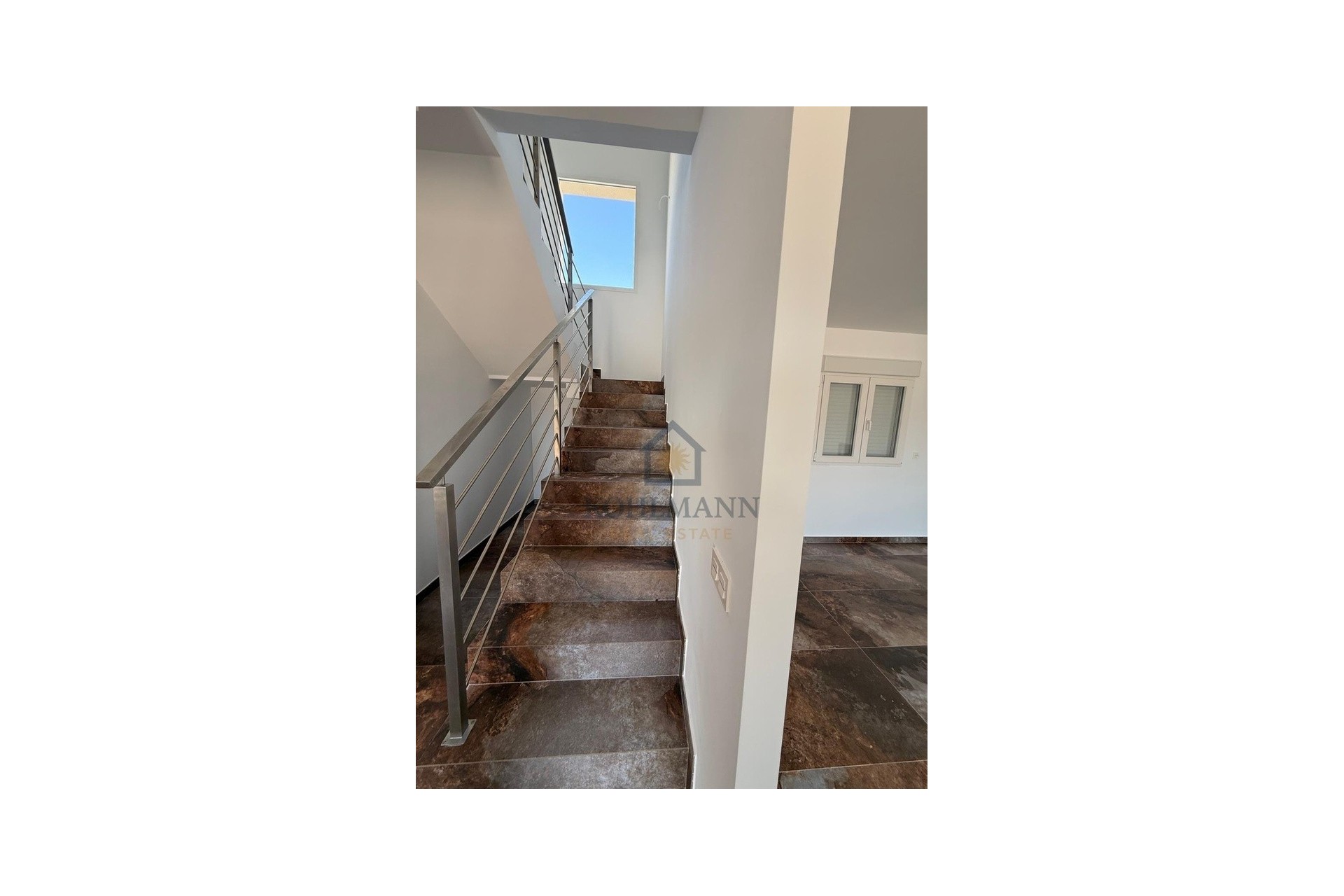 Venta - Chalet Independiente -
Pinoso - Costa Blanca