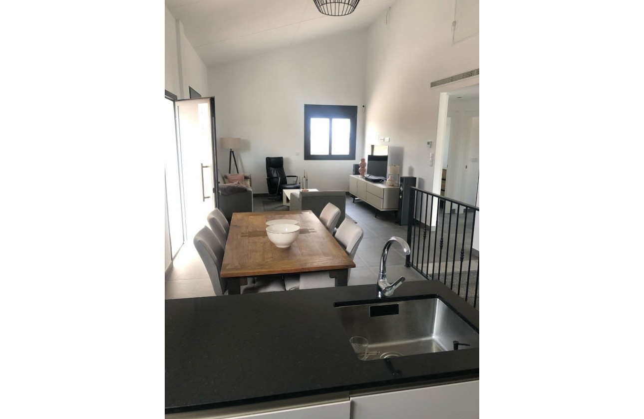Venta - Chalet Independiente -
Pinoso - Inland
