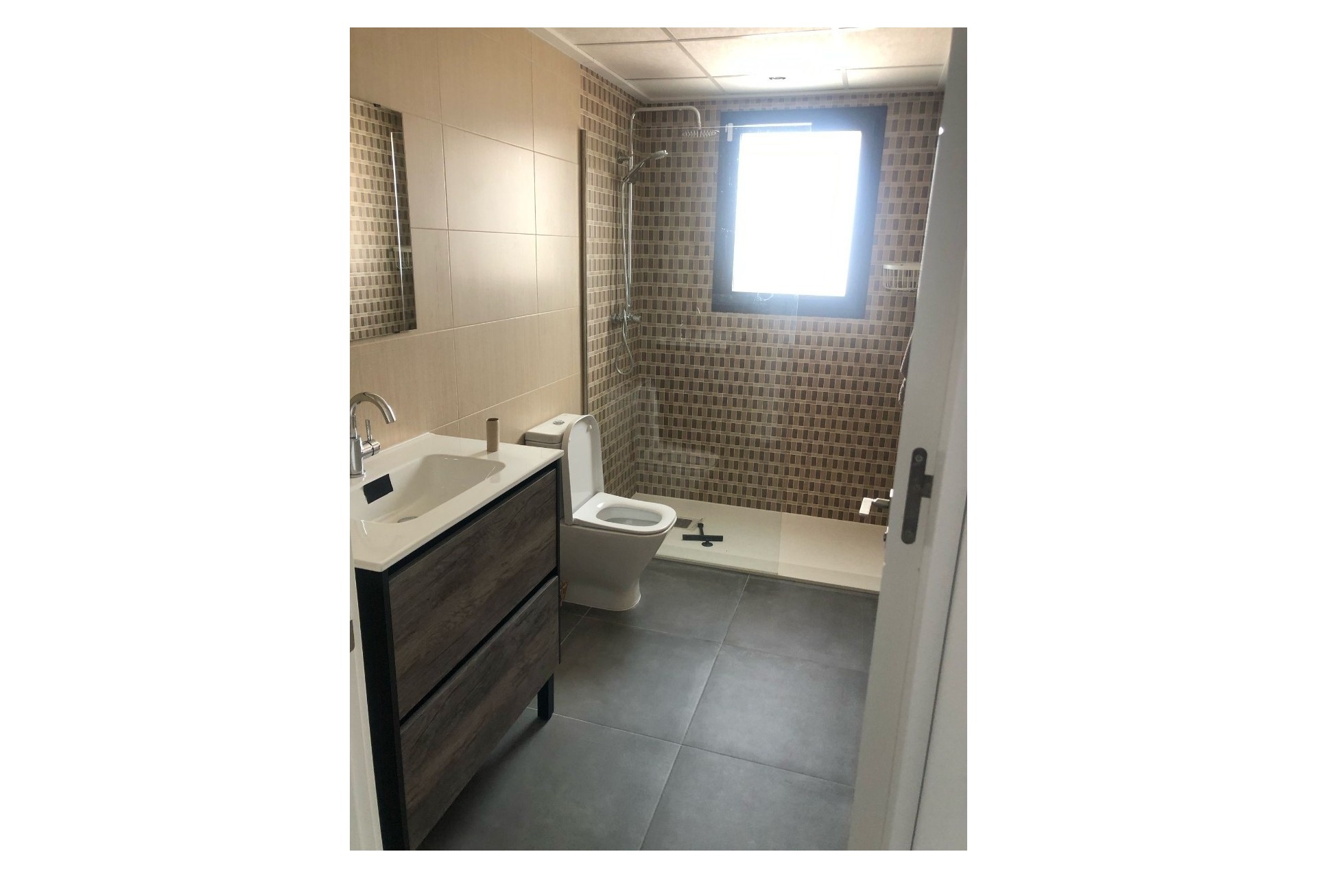Venta - Chalet Independiente -
Pinoso - Inland