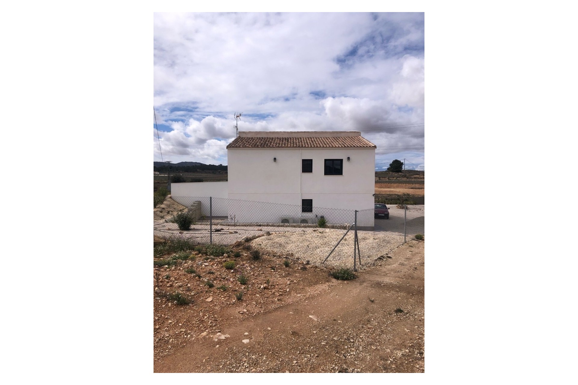 Venta - Chalet Independiente -
Pinoso - Inland