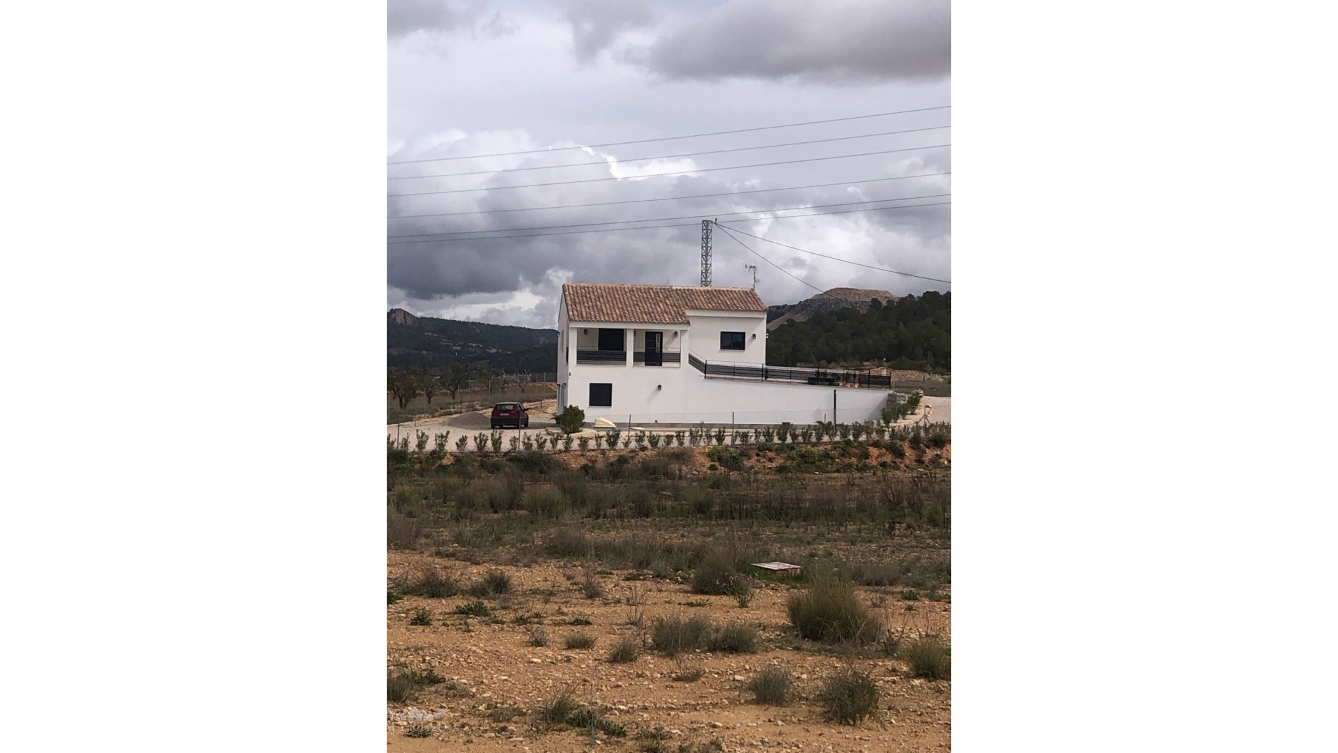 Venta - Chalet Independiente -
Pinoso - Pinoso Alicante