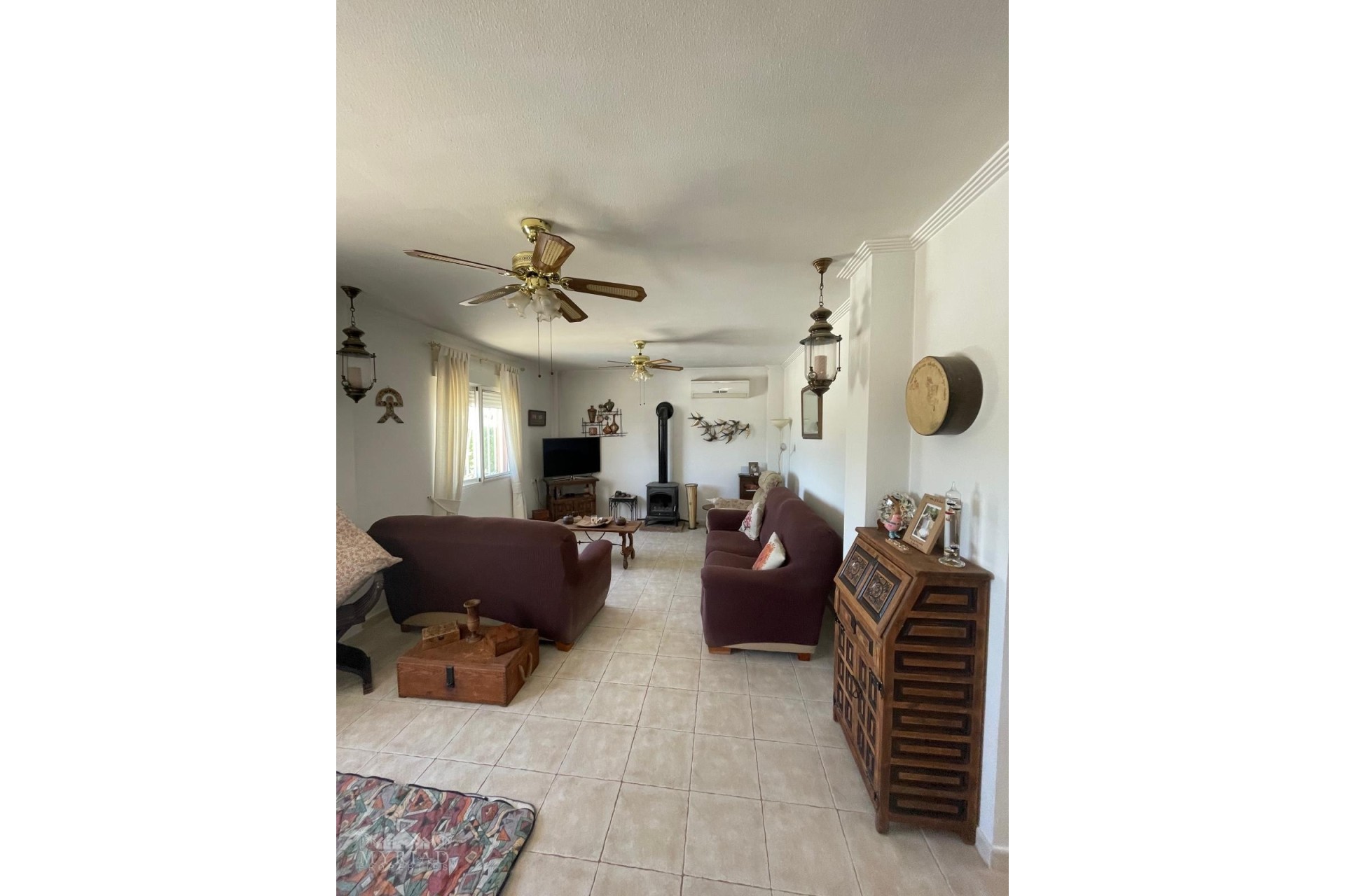 Venta - Chalet Independiente -
Pinoso - Pinoso Alicante