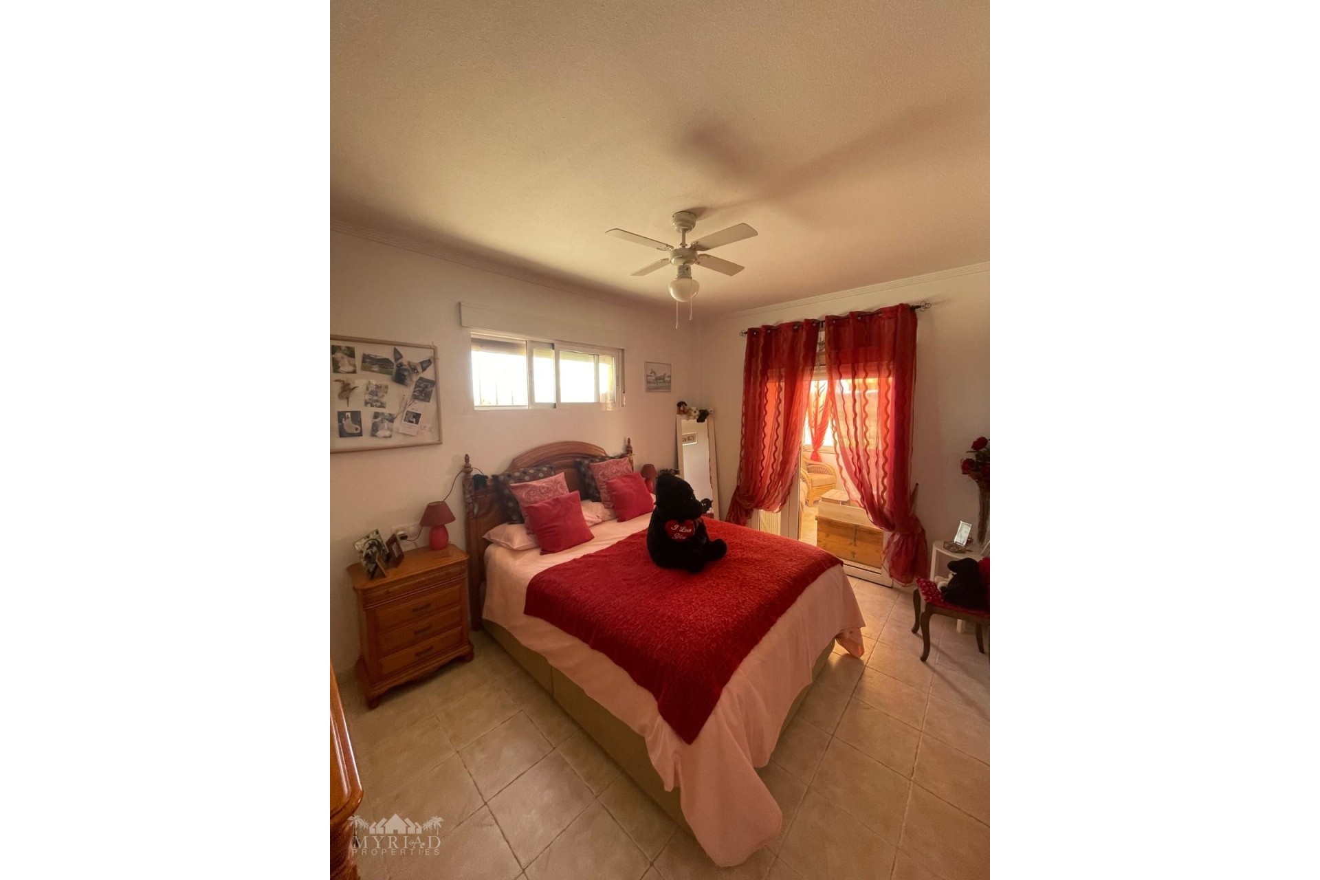 Venta - Chalet Independiente -
Pinoso - Pinoso Alicante