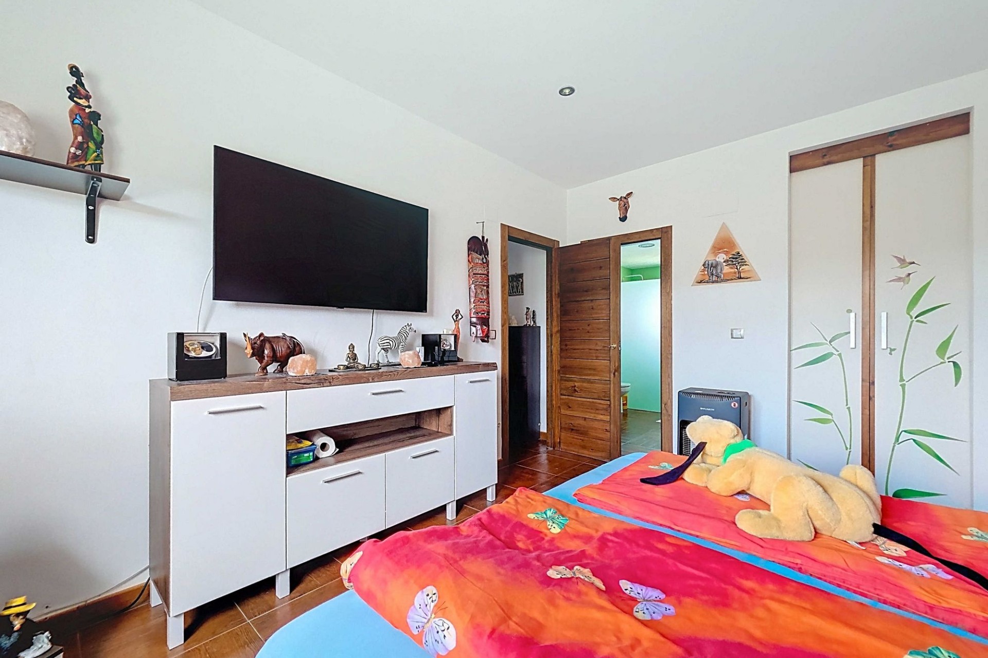 Venta - Chalet Independiente -
Pinoso