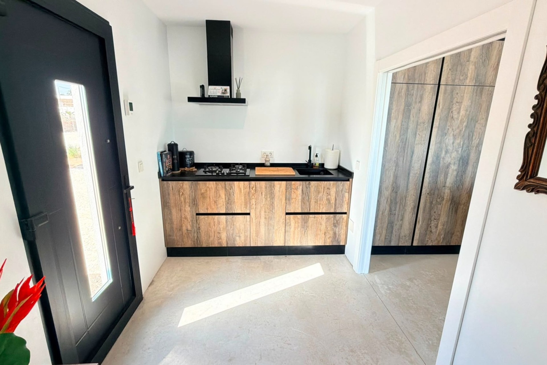 Venta - Chalet Independiente -
Pinoso