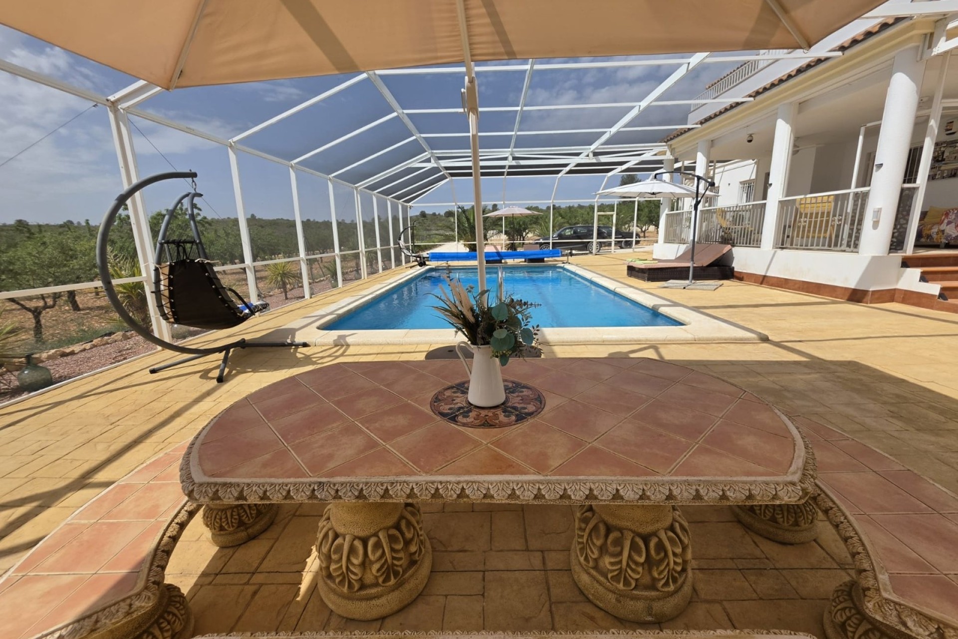 Venta - Chalet Independiente -
Pinoso