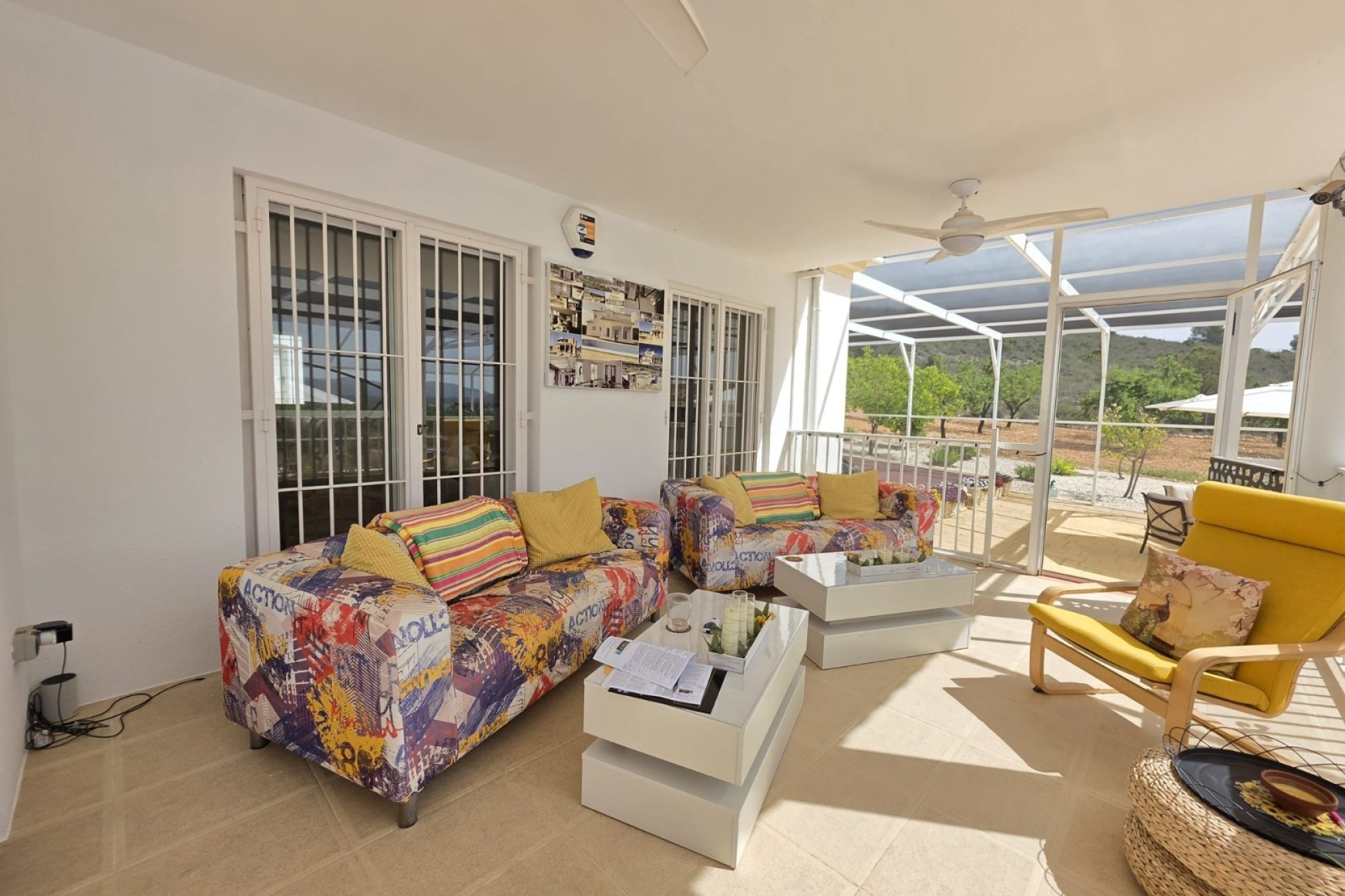 Venta - Chalet Independiente -
Pinoso